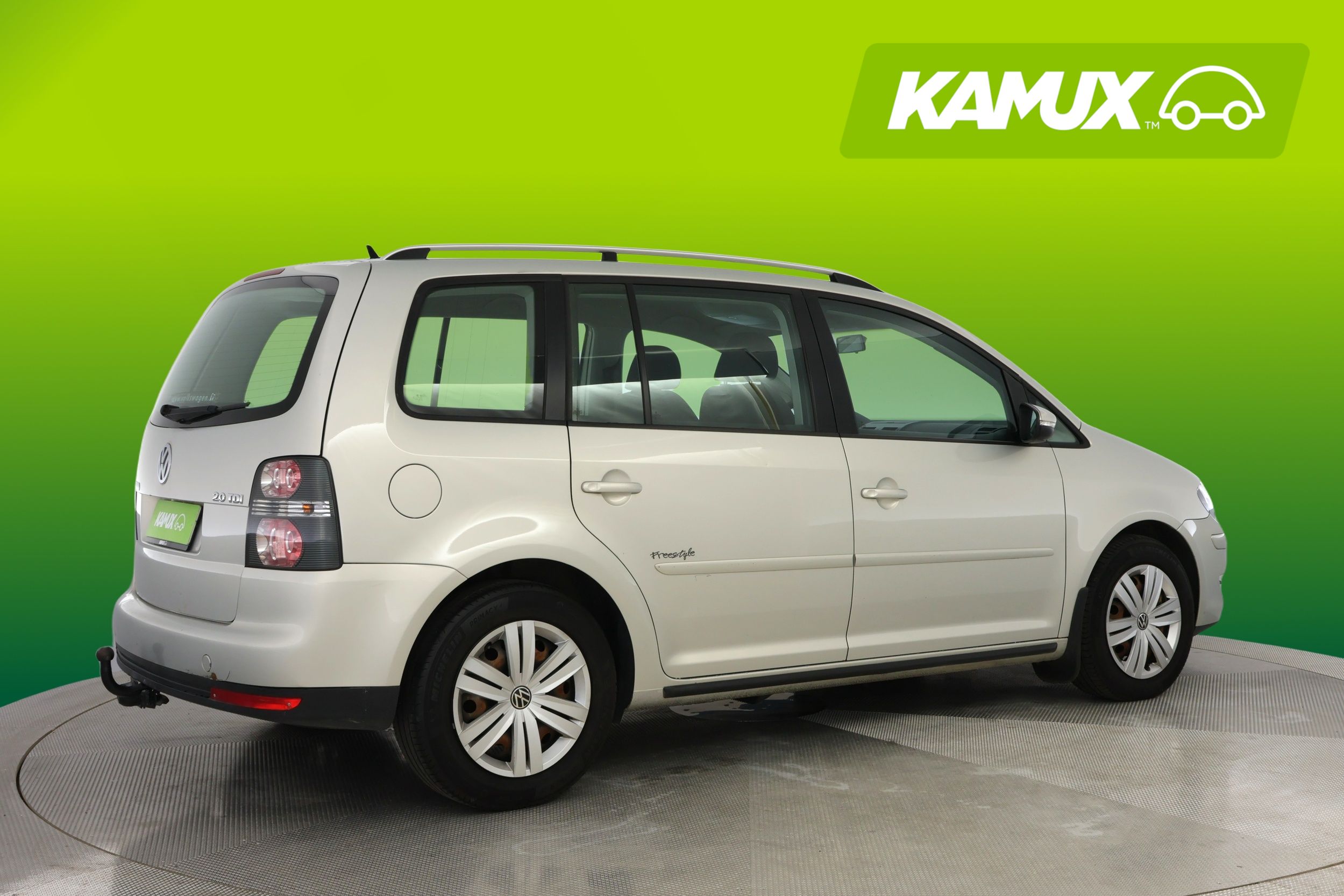 Volkswagen Touran 2010, kuva 2/18