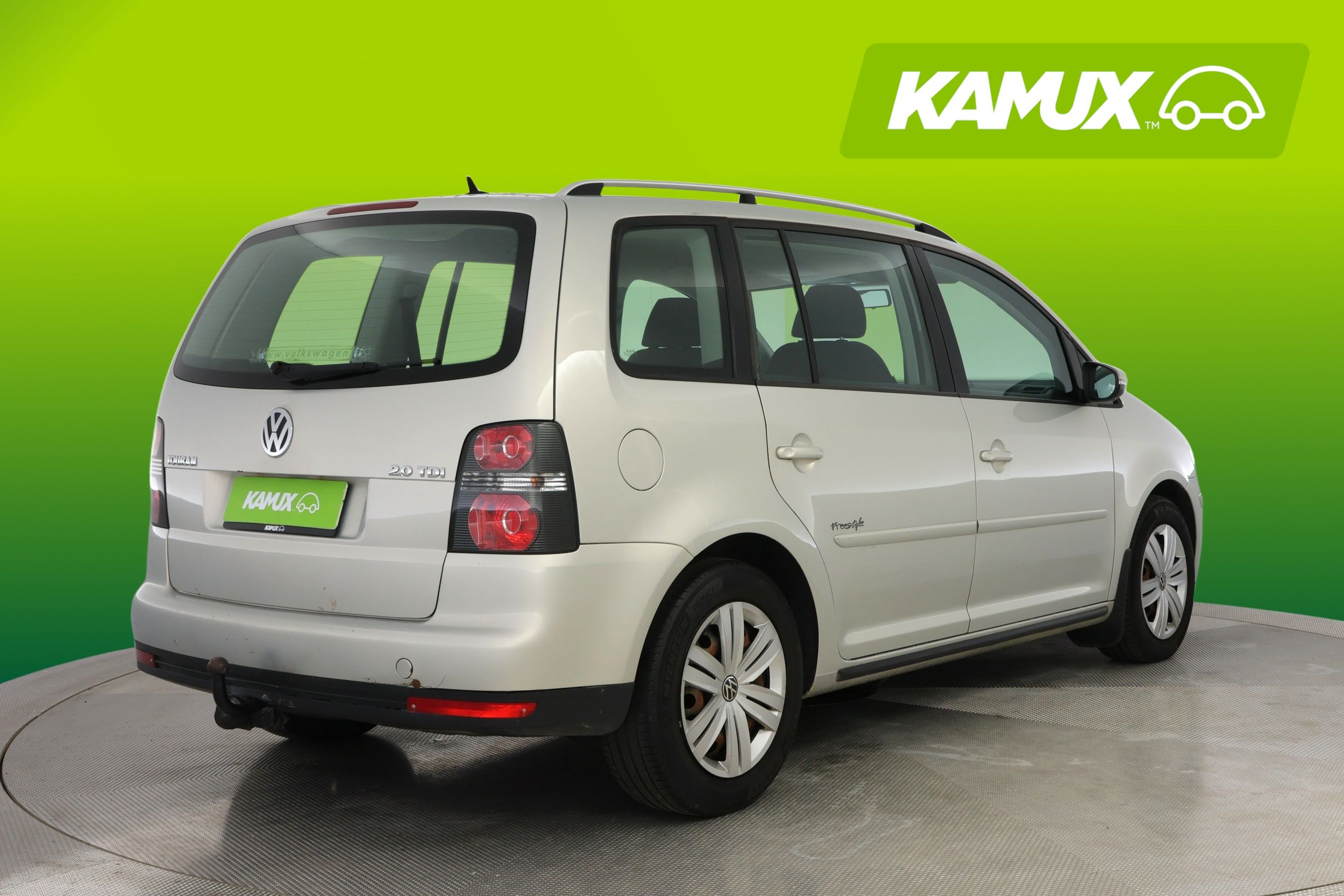 Volkswagen Touran 2010, kuva 3/18
