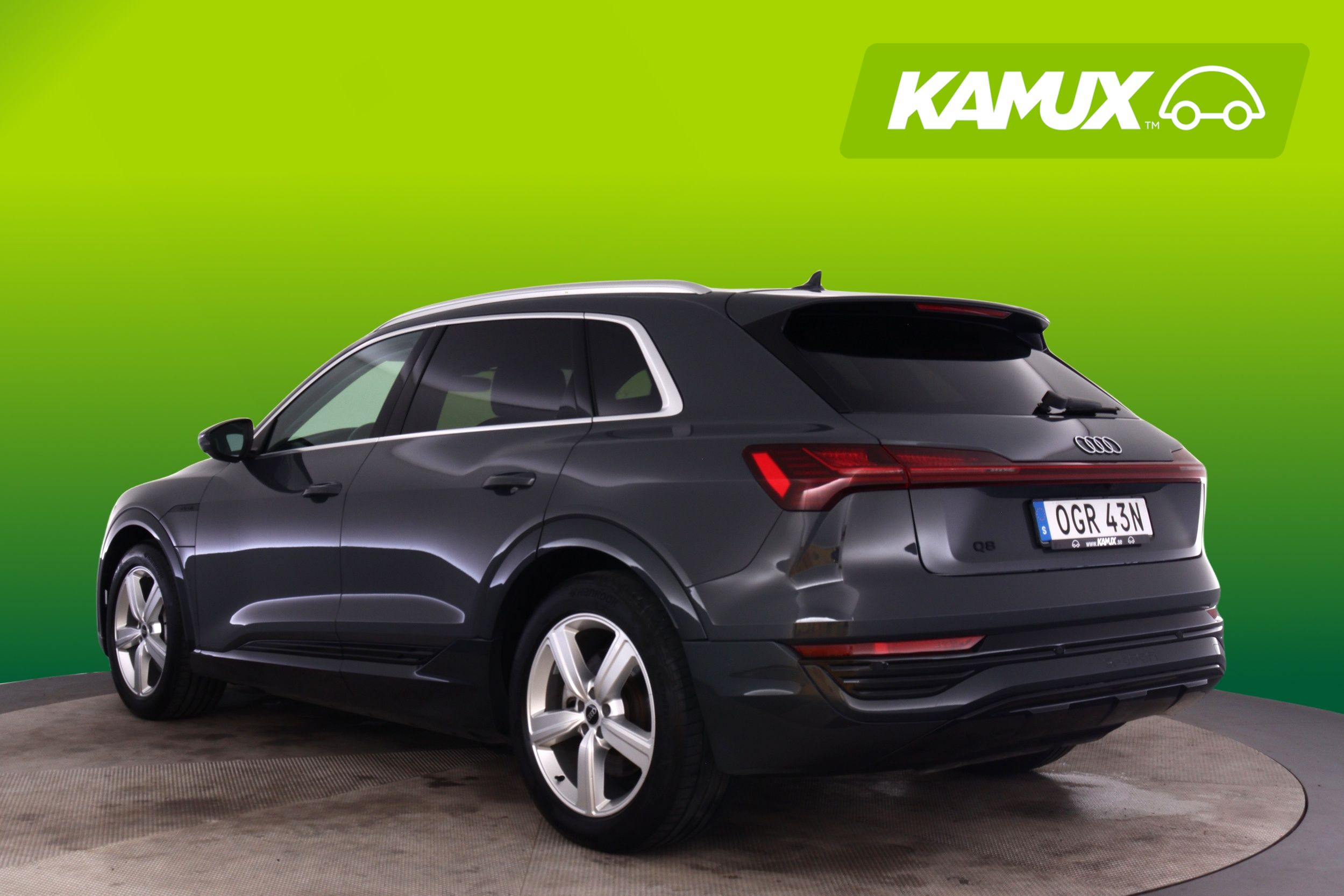 Audi Q8 55 e-tron Quattro Proline 408hv 2024, kuva 4/24