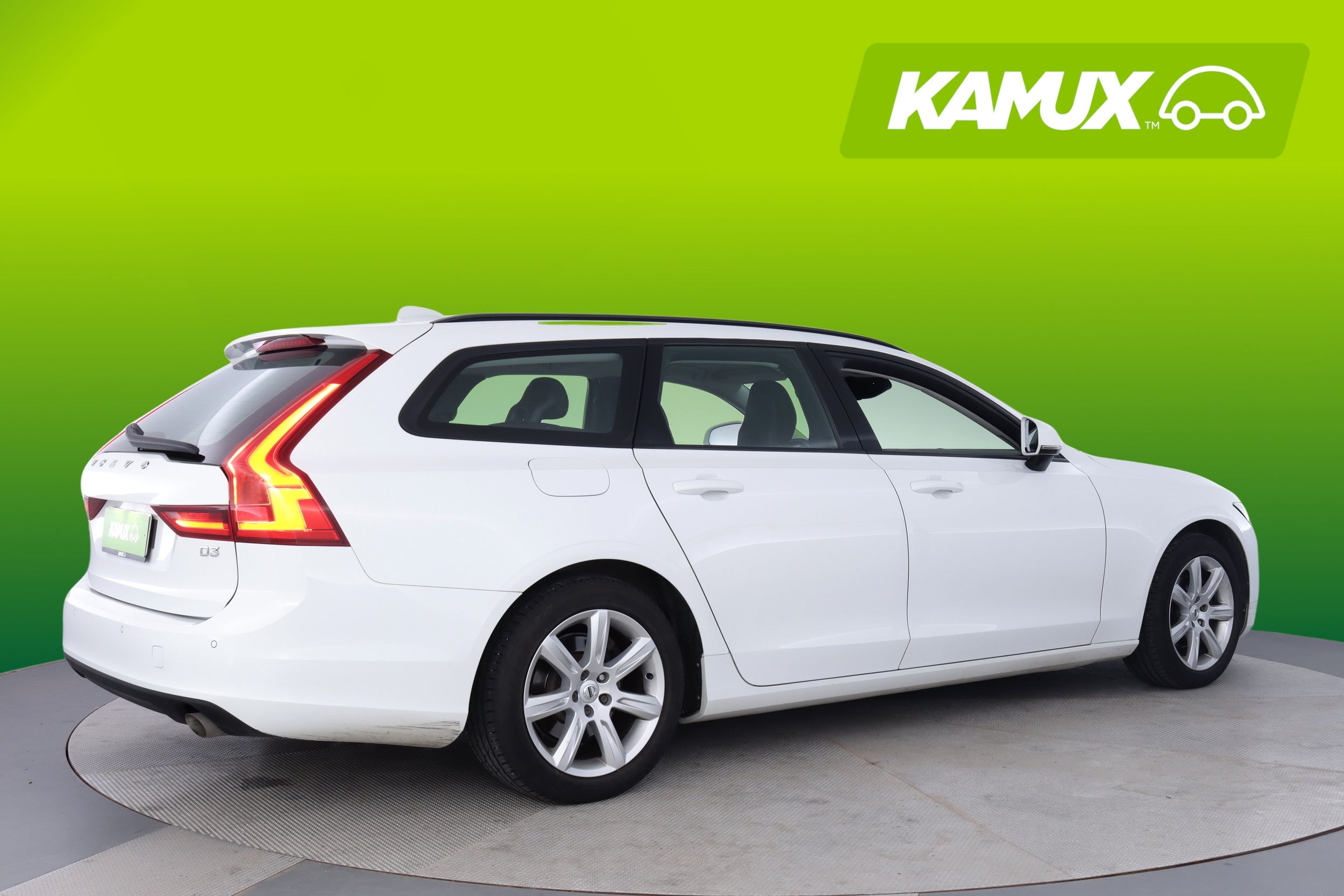 Volvo V90 D3 Momentum aut 2018, kuva 2/18