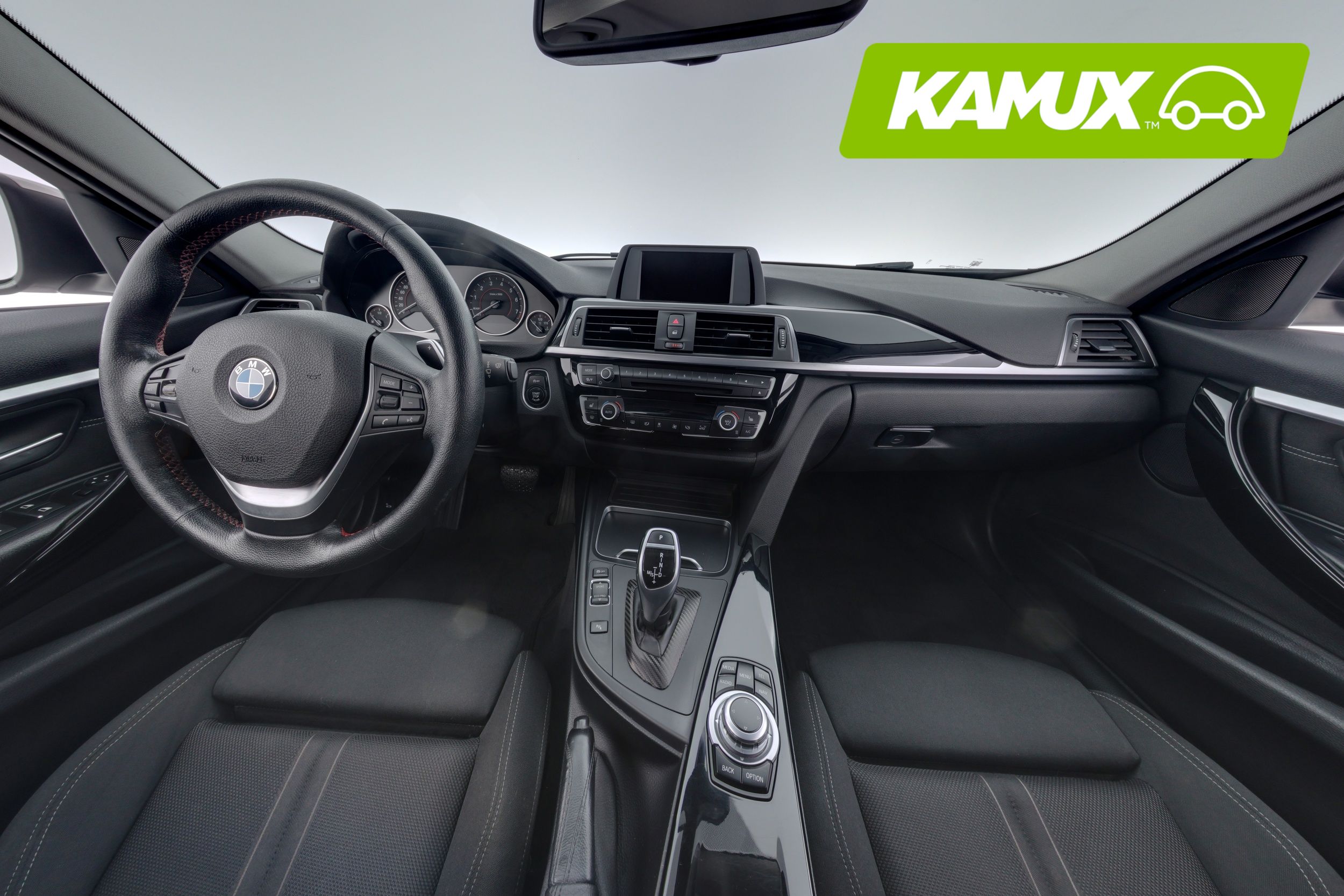 BMW 320 2016, kuva 7/28
