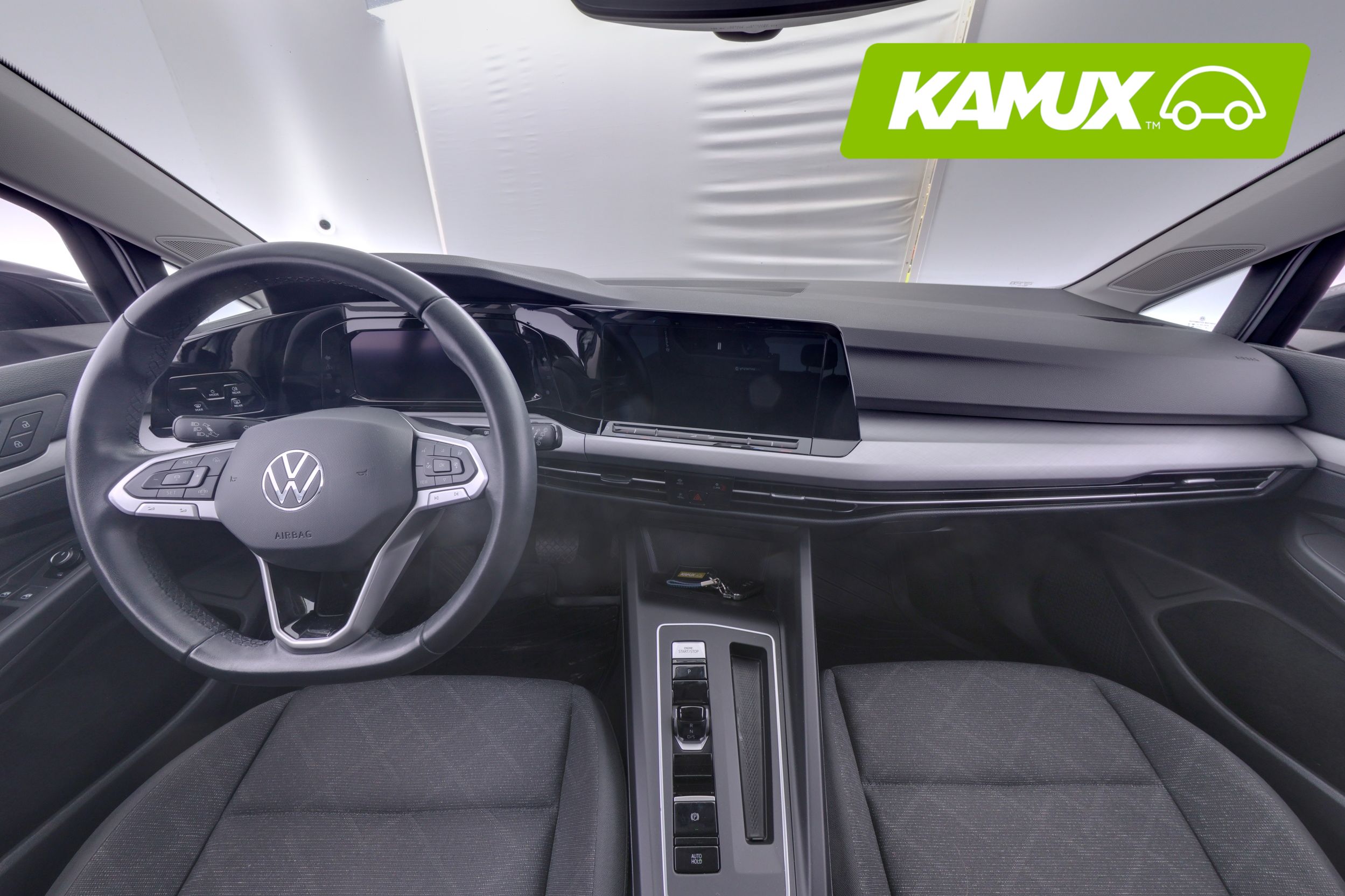 Volkswagen Golf 2023, photo 7/25