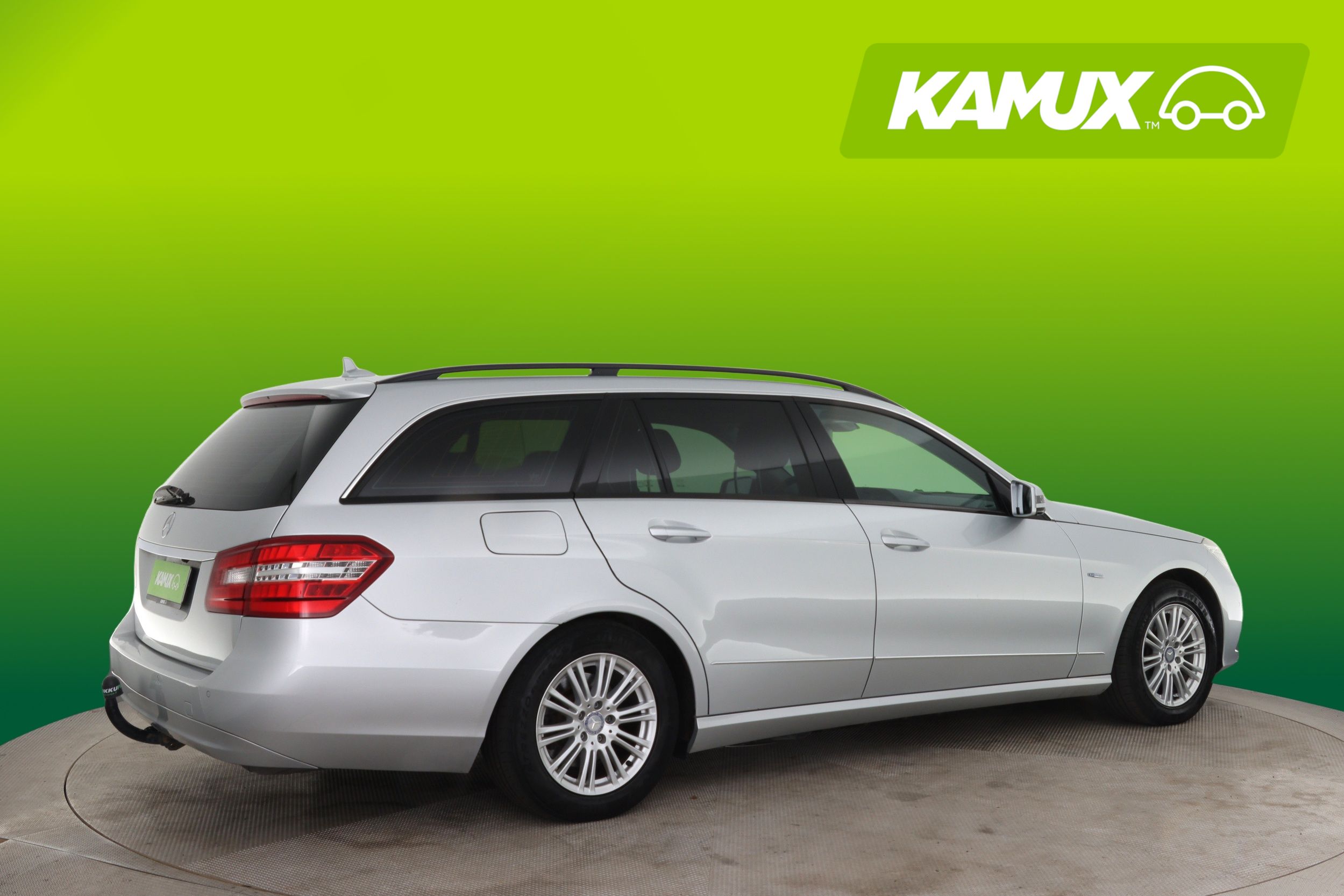 Mercedes-Benz E 2011, photo 2/34