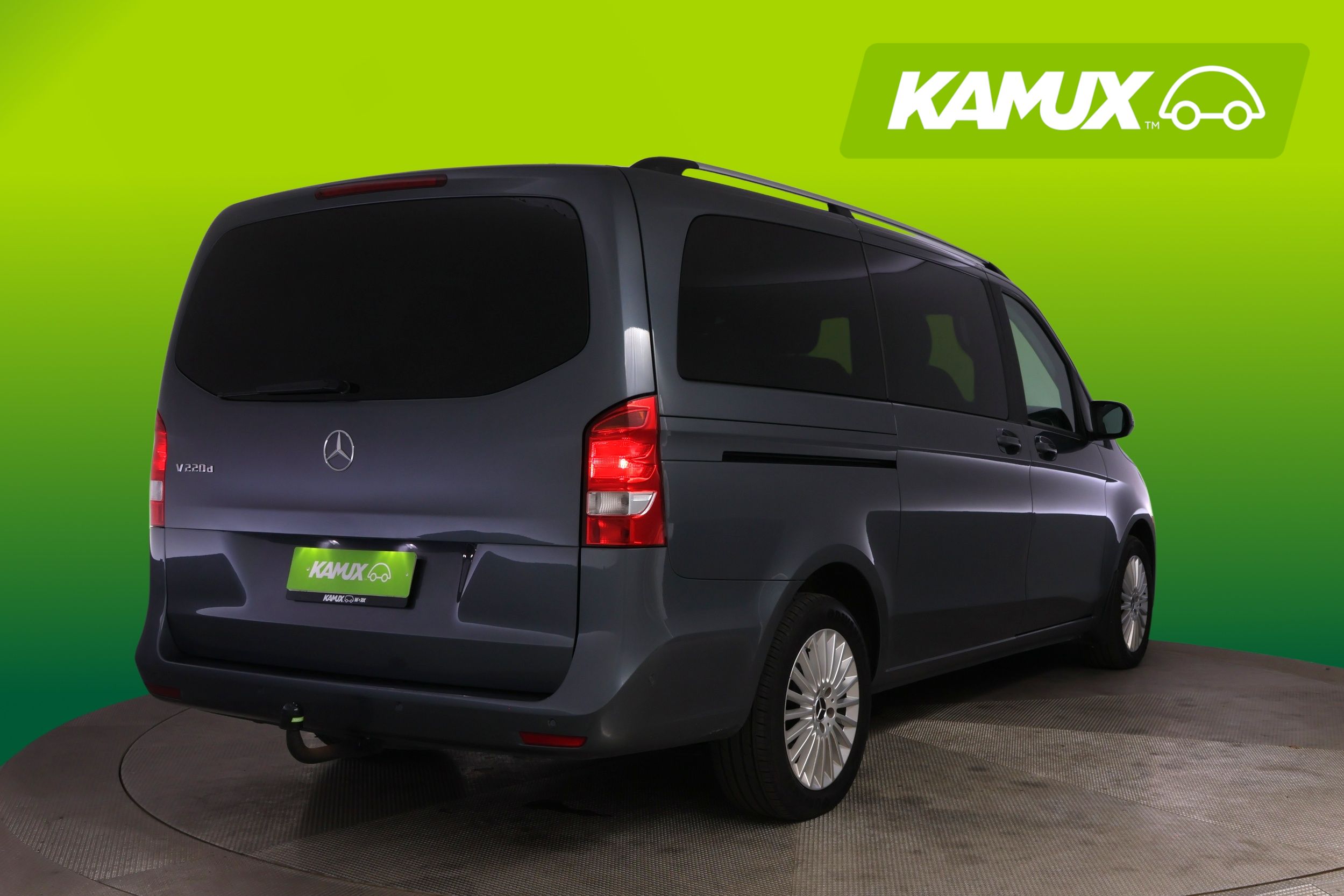 Mercedes-Benz V 2016, photo 3/23