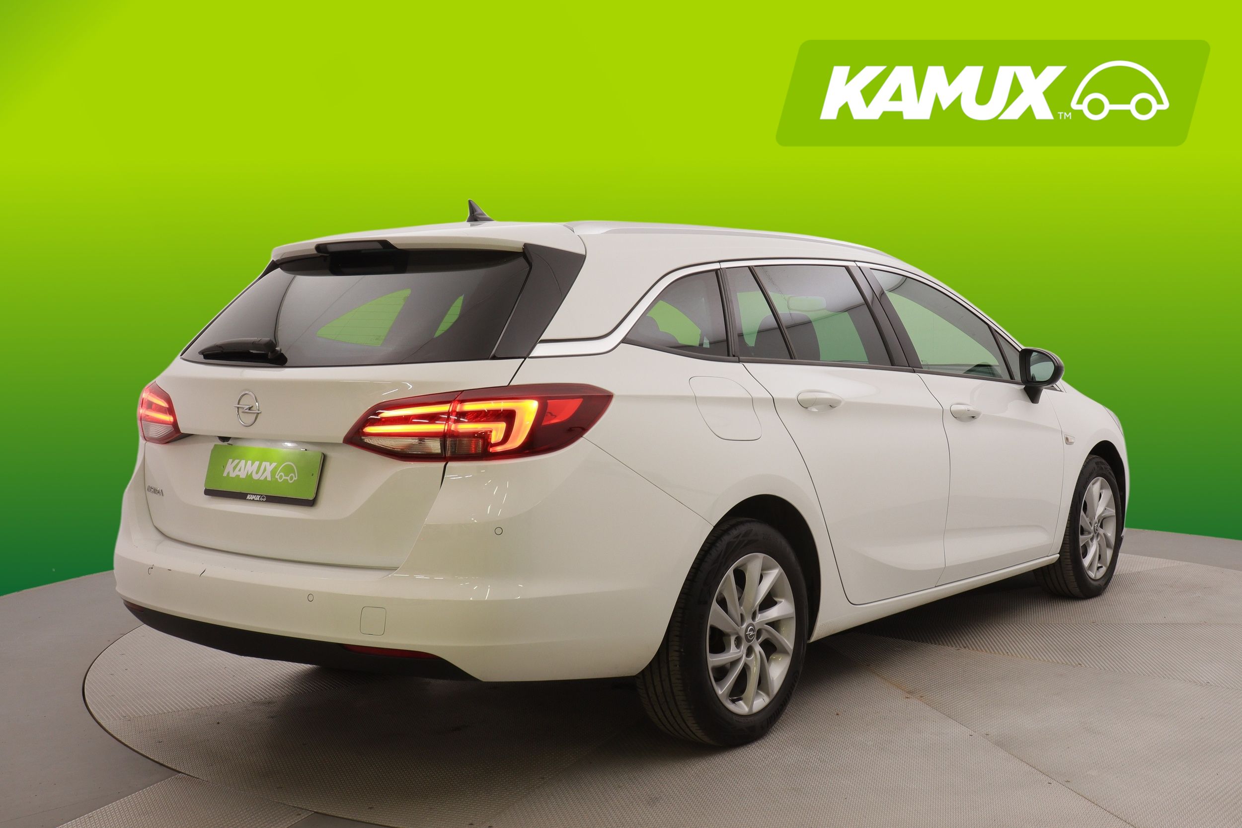 Opel Astra 2022, kuva 3/26