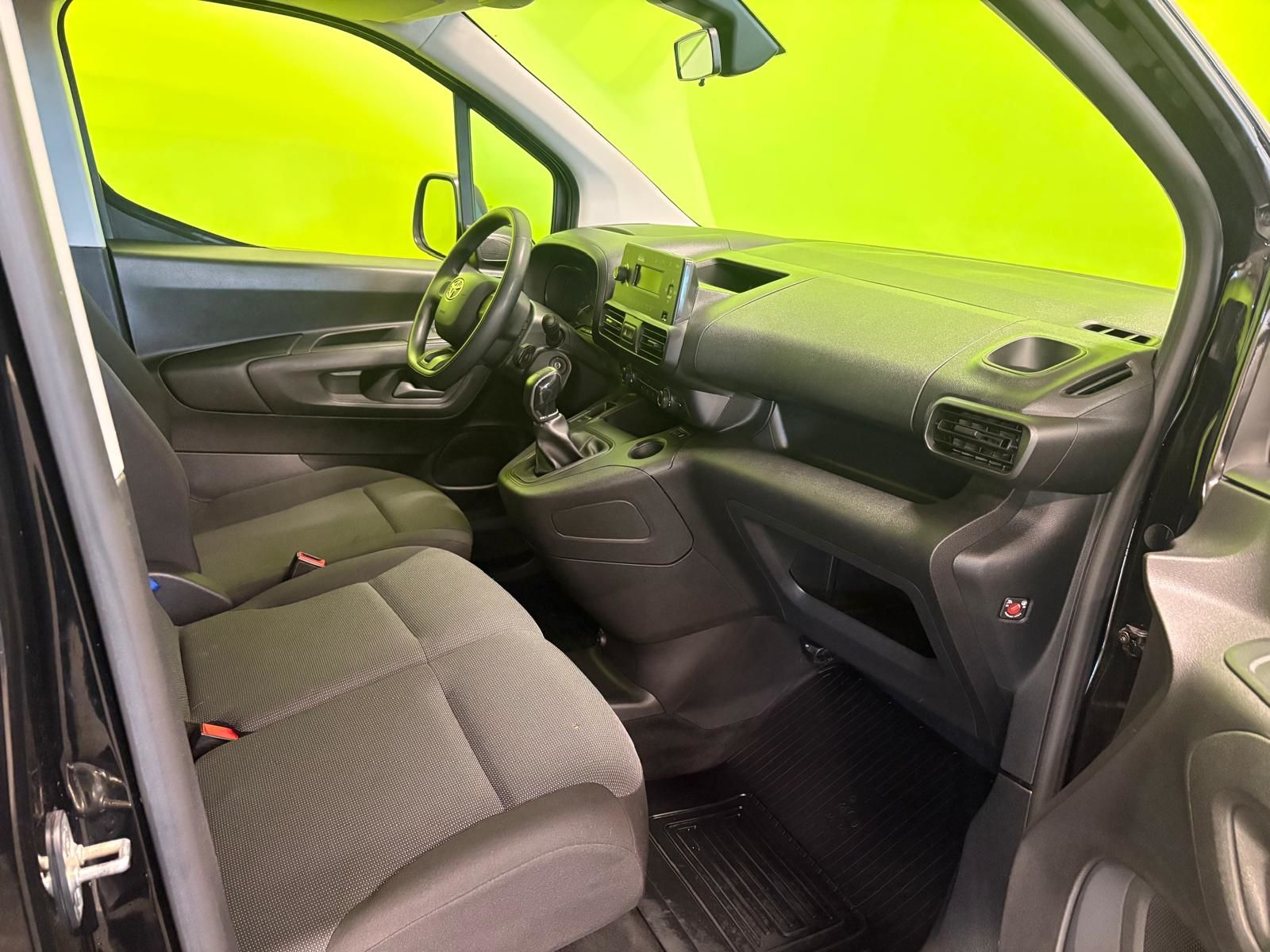 Toyota Proace City 2021, kuva 6/18