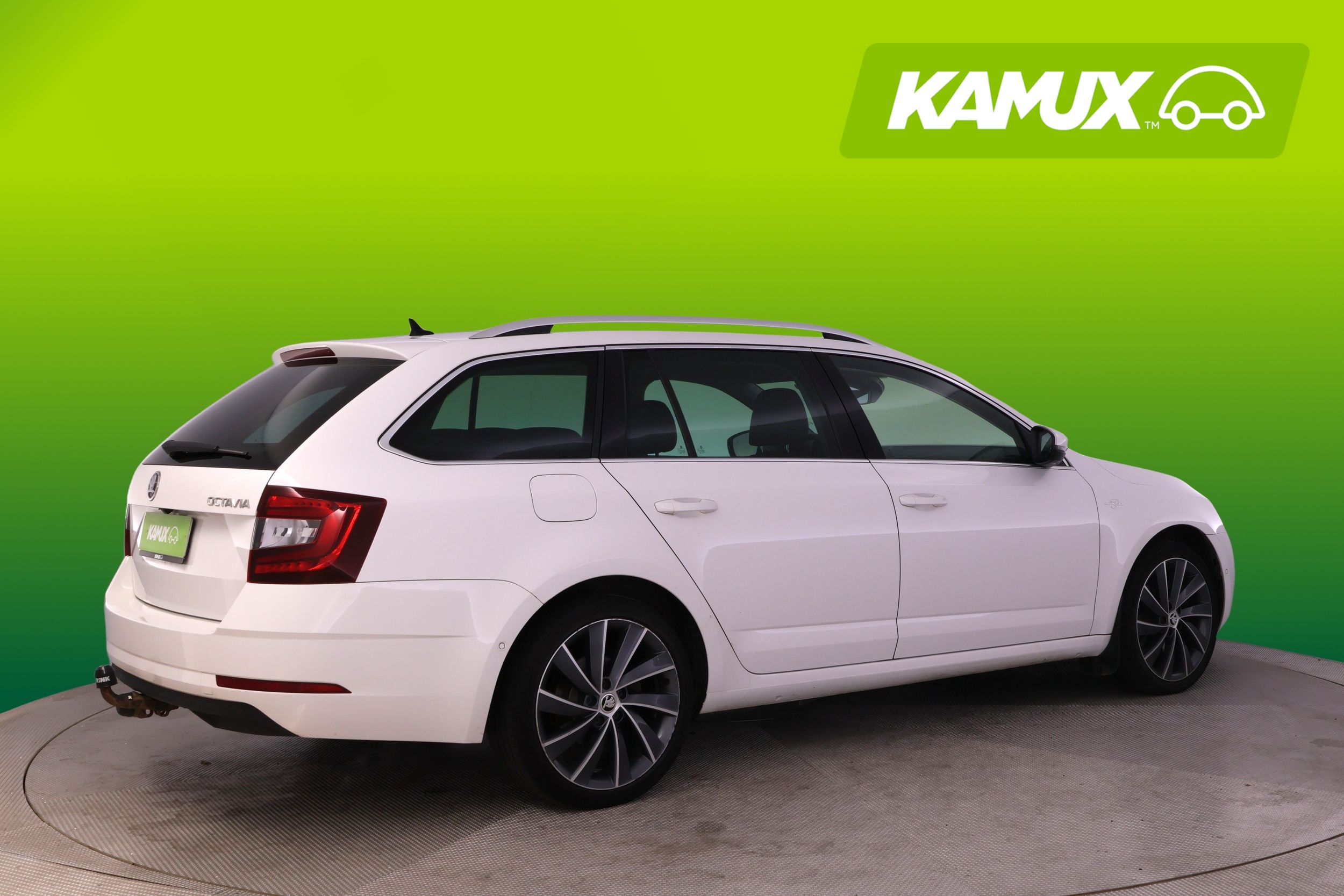 Skoda Octavia 2018, photo 2/33