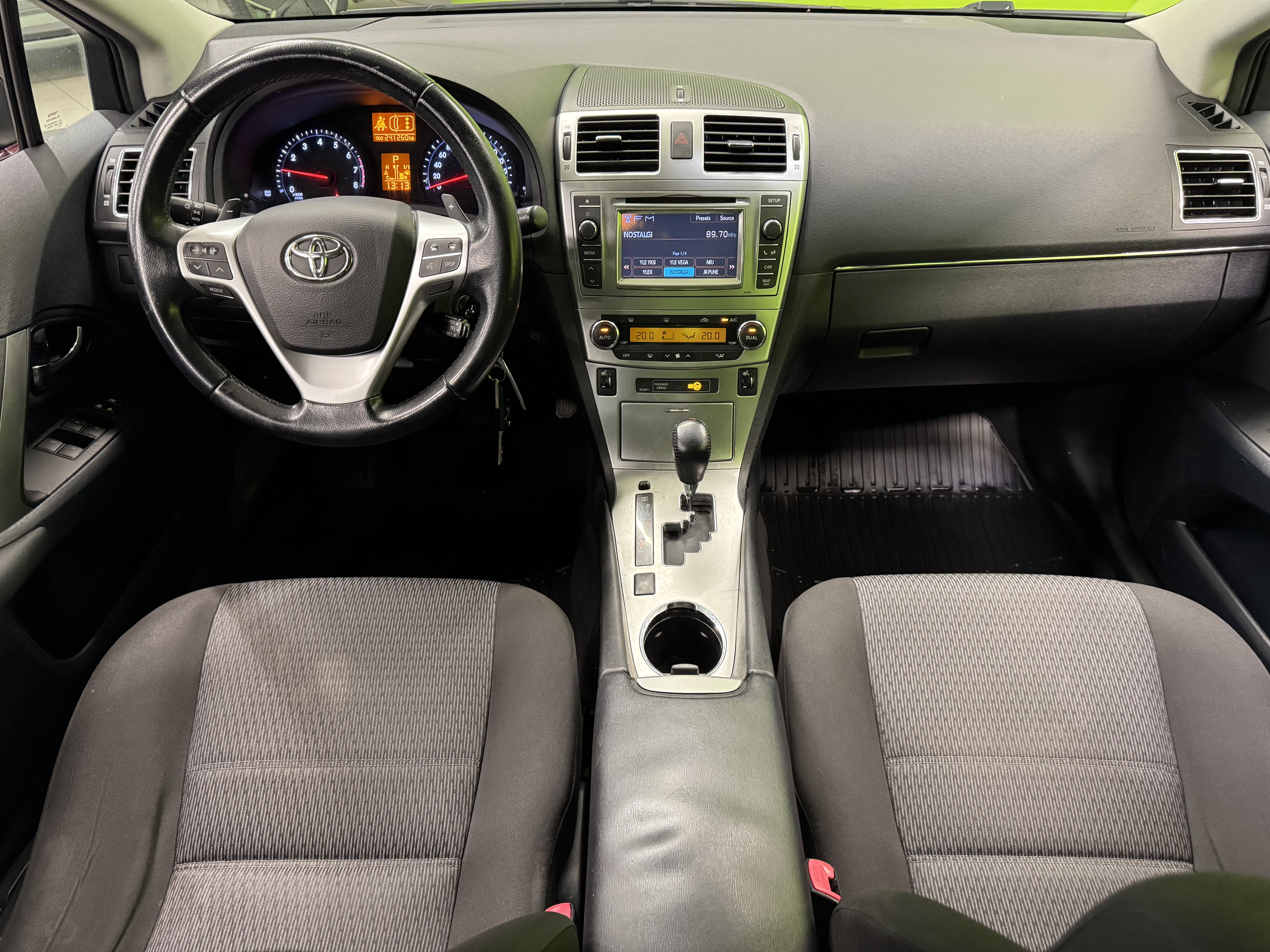 Toyota Avensis 2012, kuva 6/21