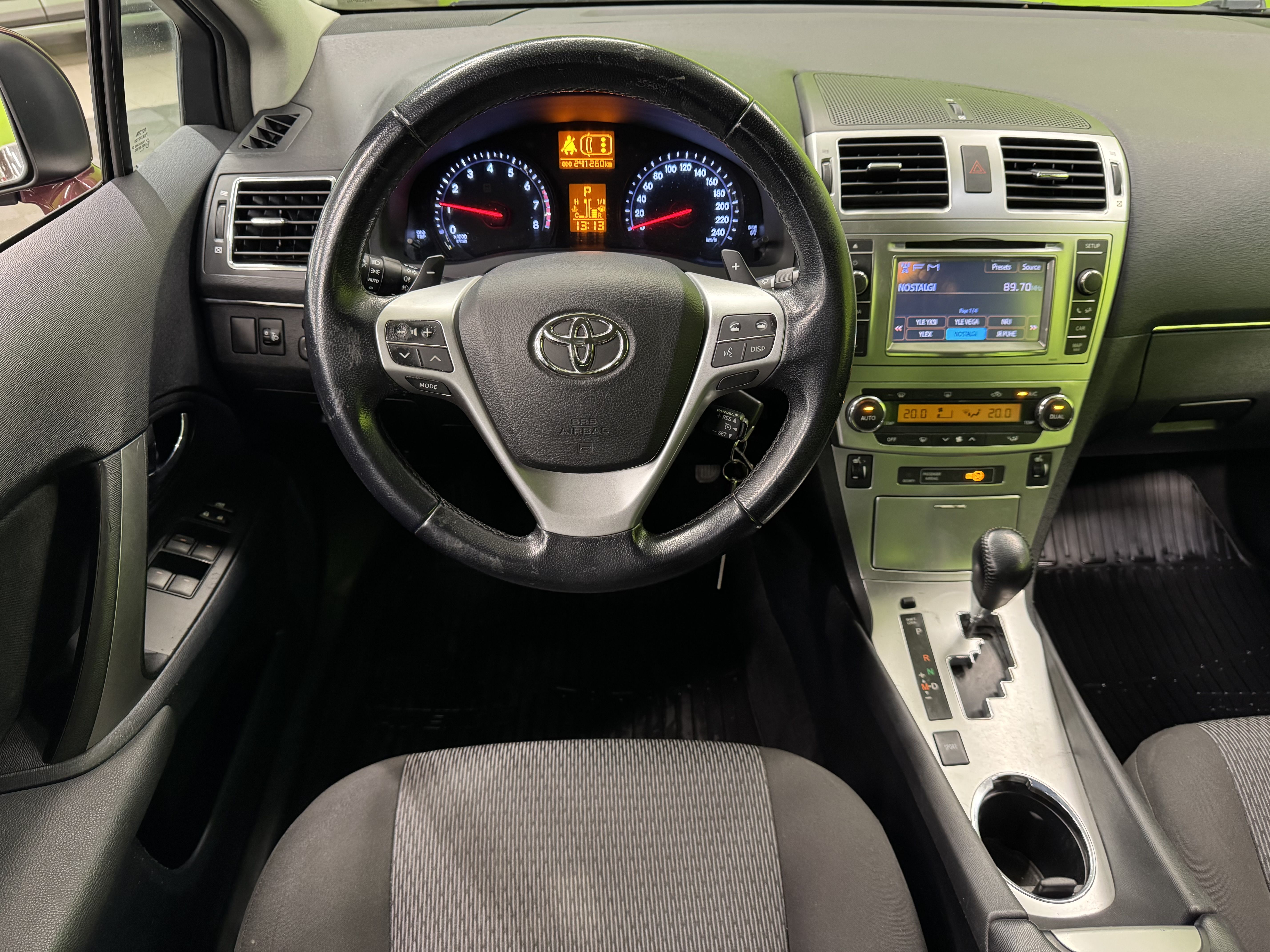 Toyota Avensis 2012, kuva 7/21