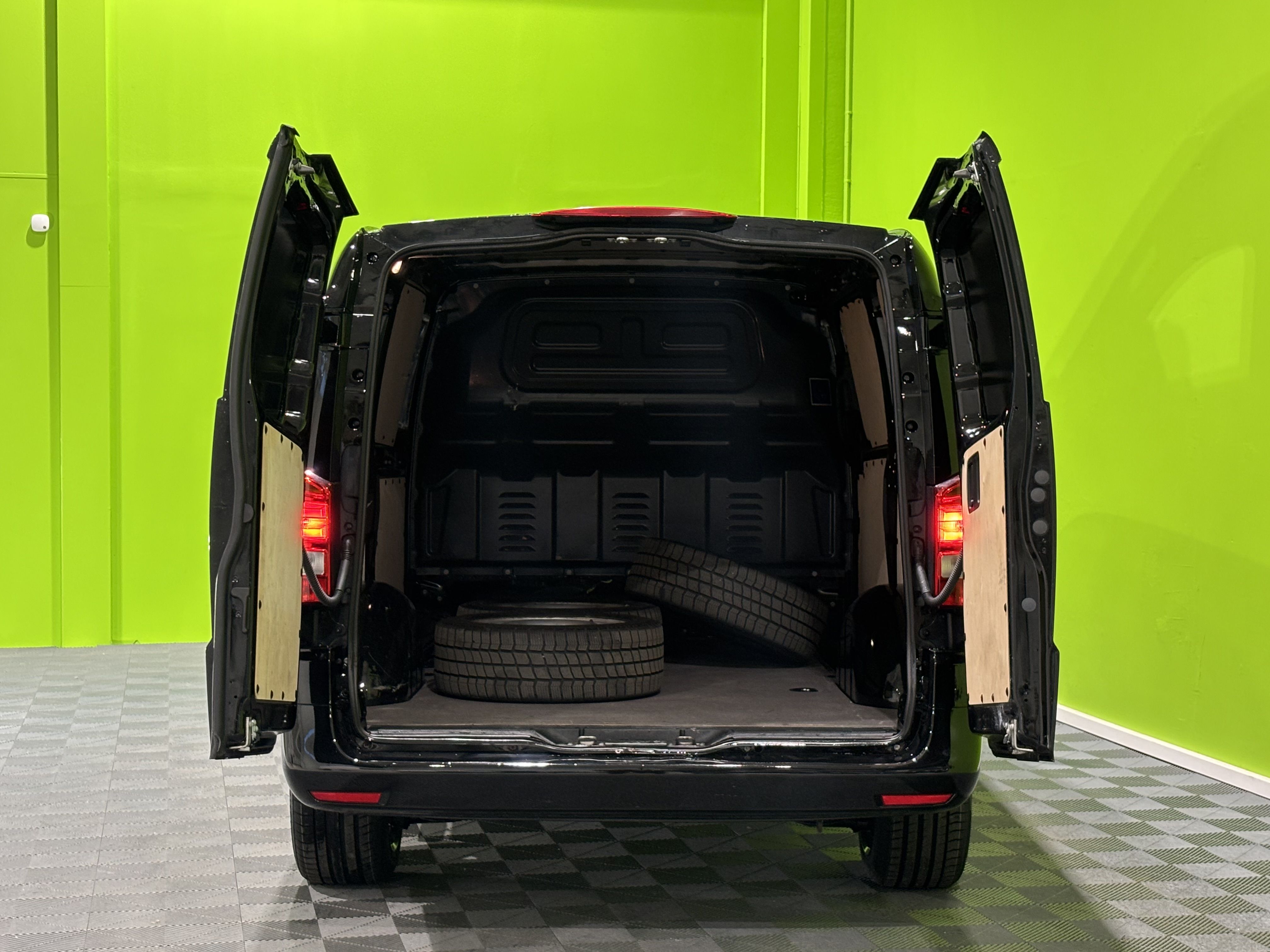 Mercedes-Benz Vito 2022, kuva 4/16