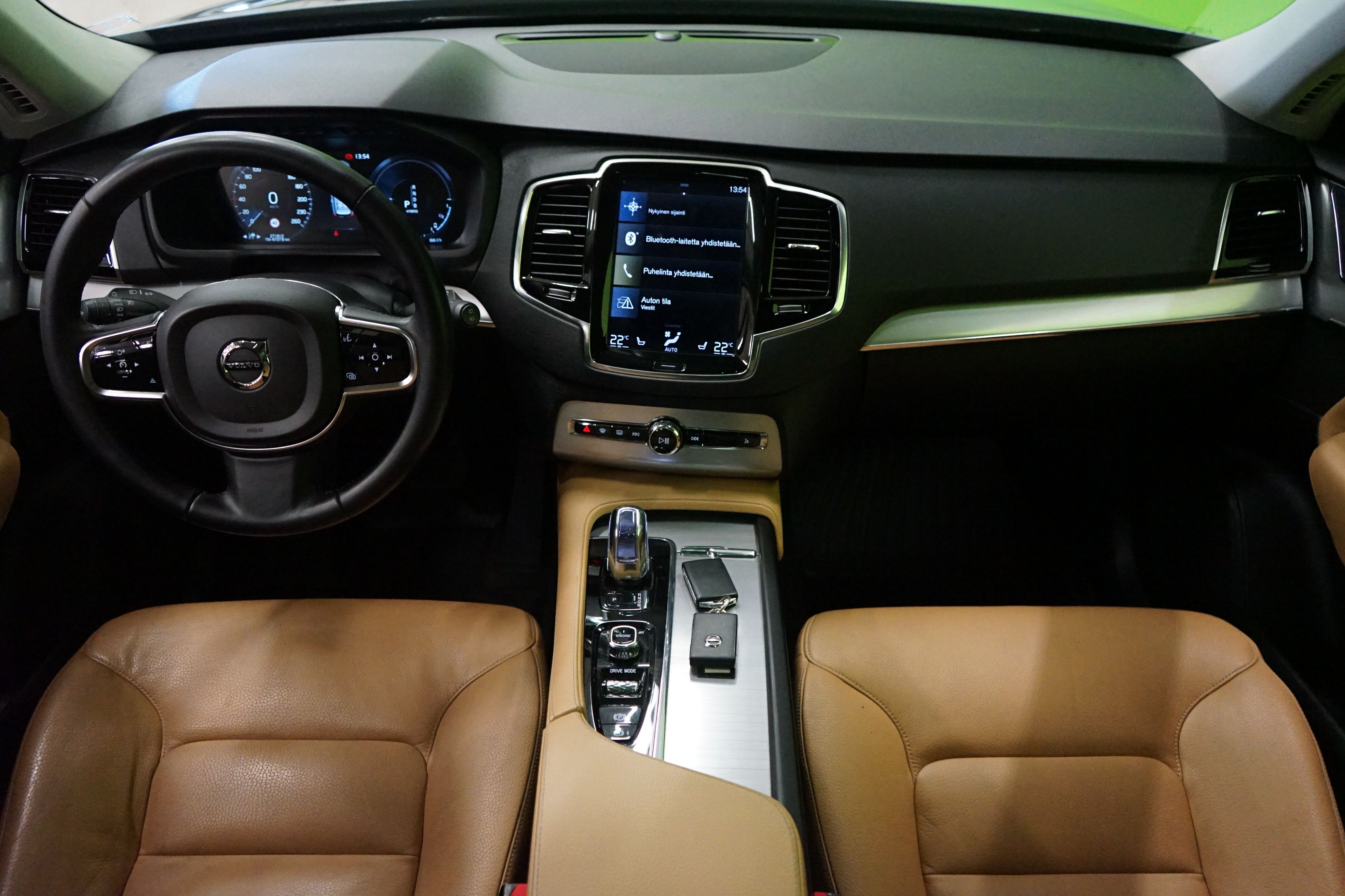 Volvo XC90 2016, kuva 6/25