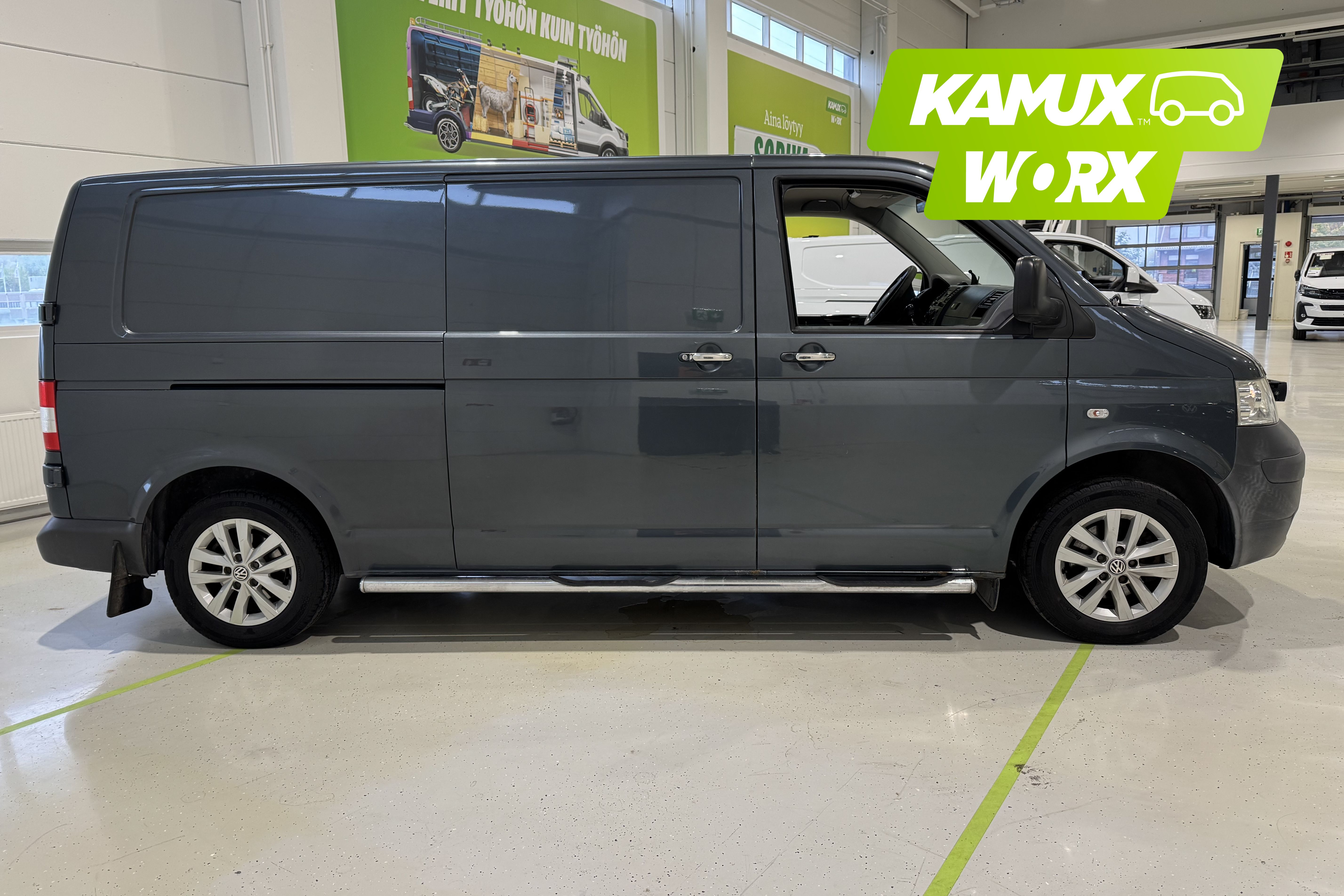 Volkswagen Transporter 2010, kuva 2/9