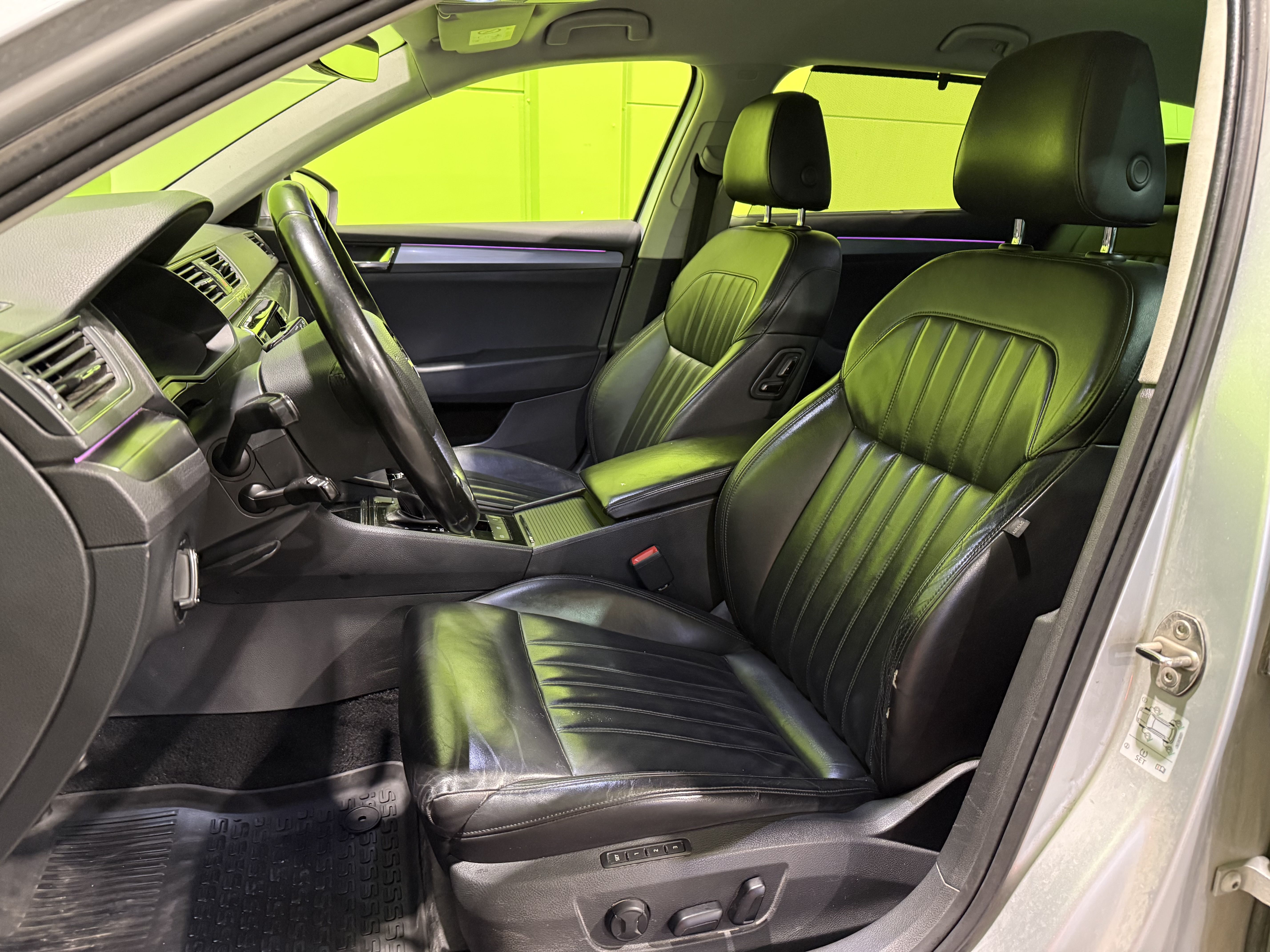 Skoda Superb 2017, kuva 5/38