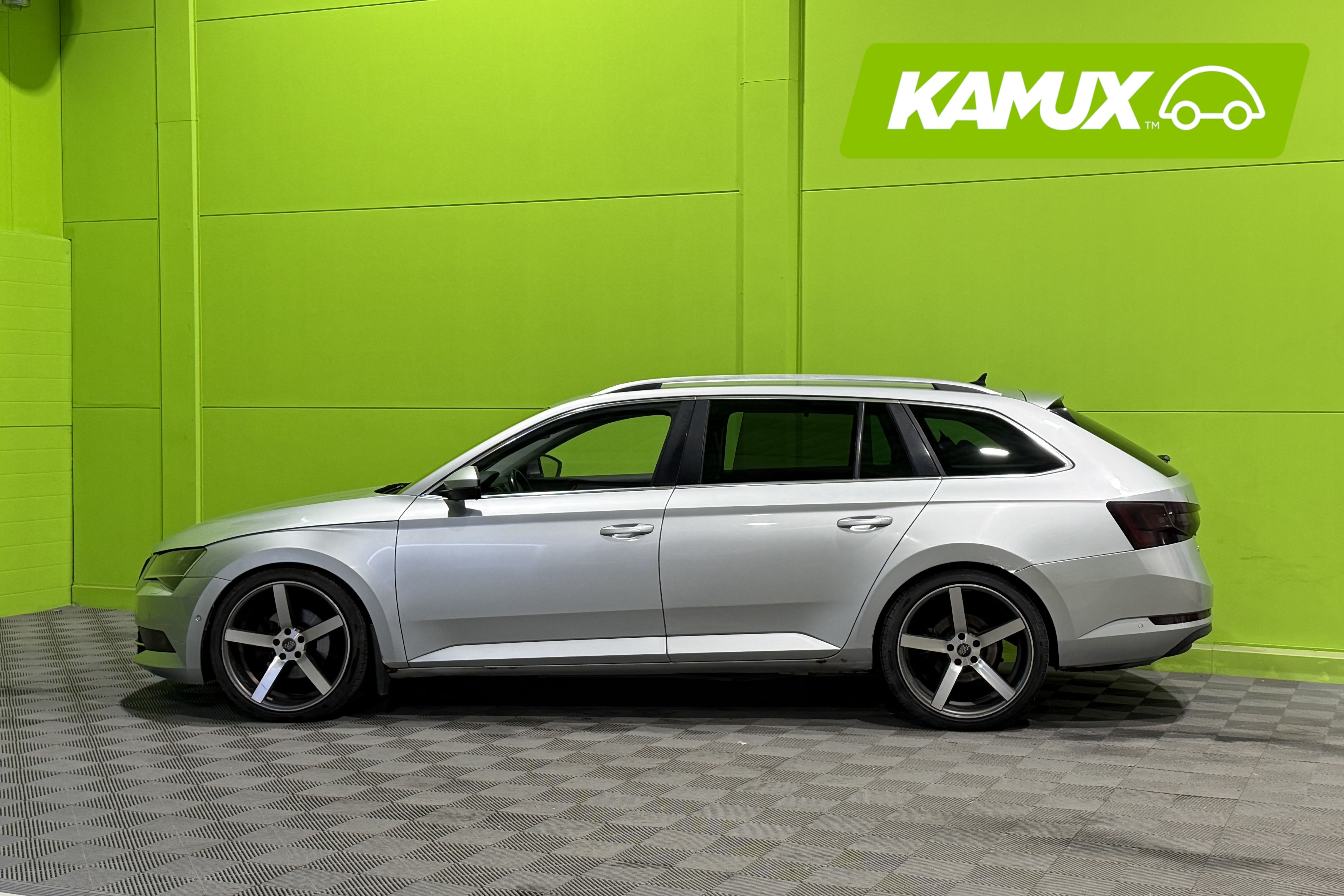 Skoda Superb 2017, kuva 4/38