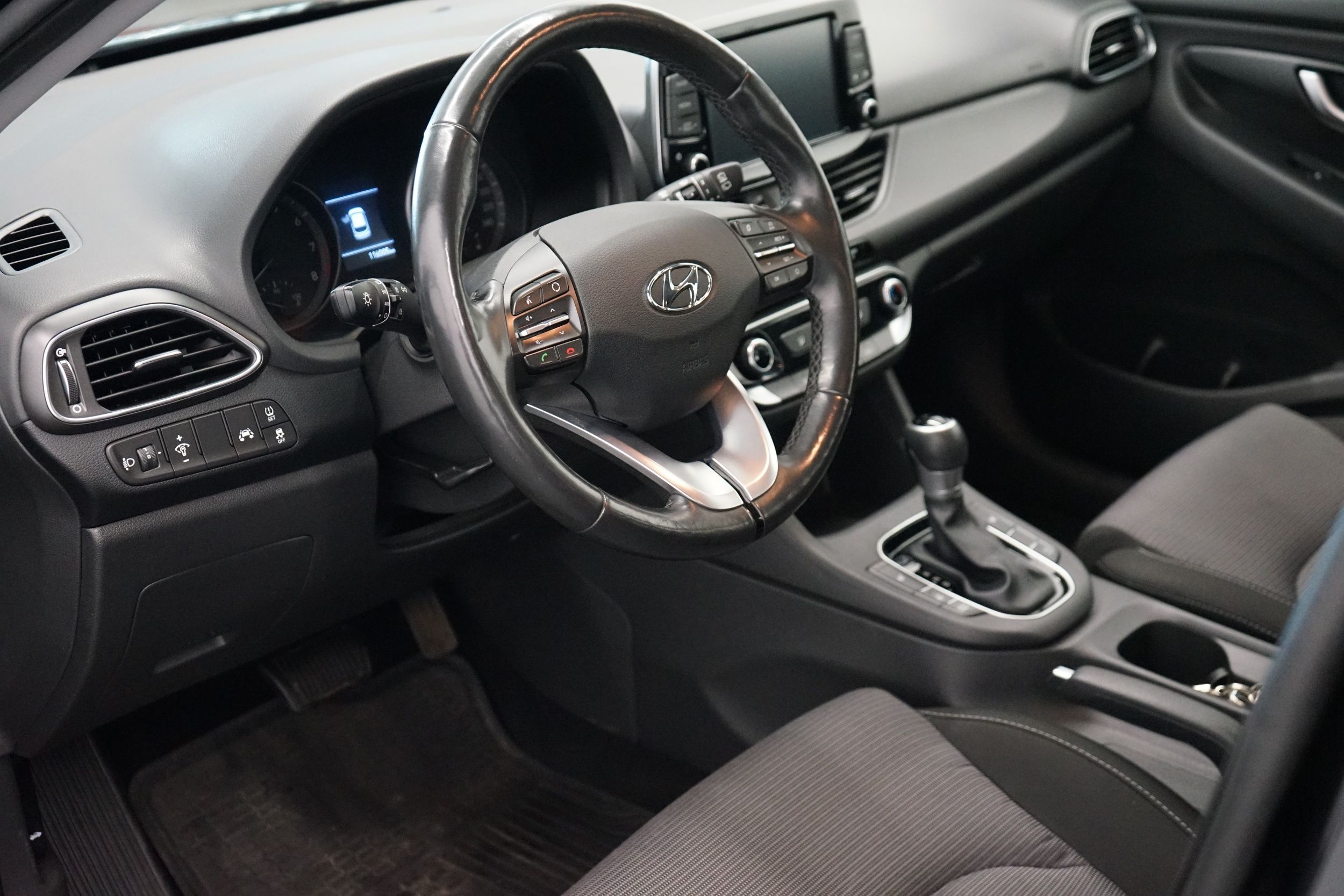 Hyundai i30 2018, kuva 6/19