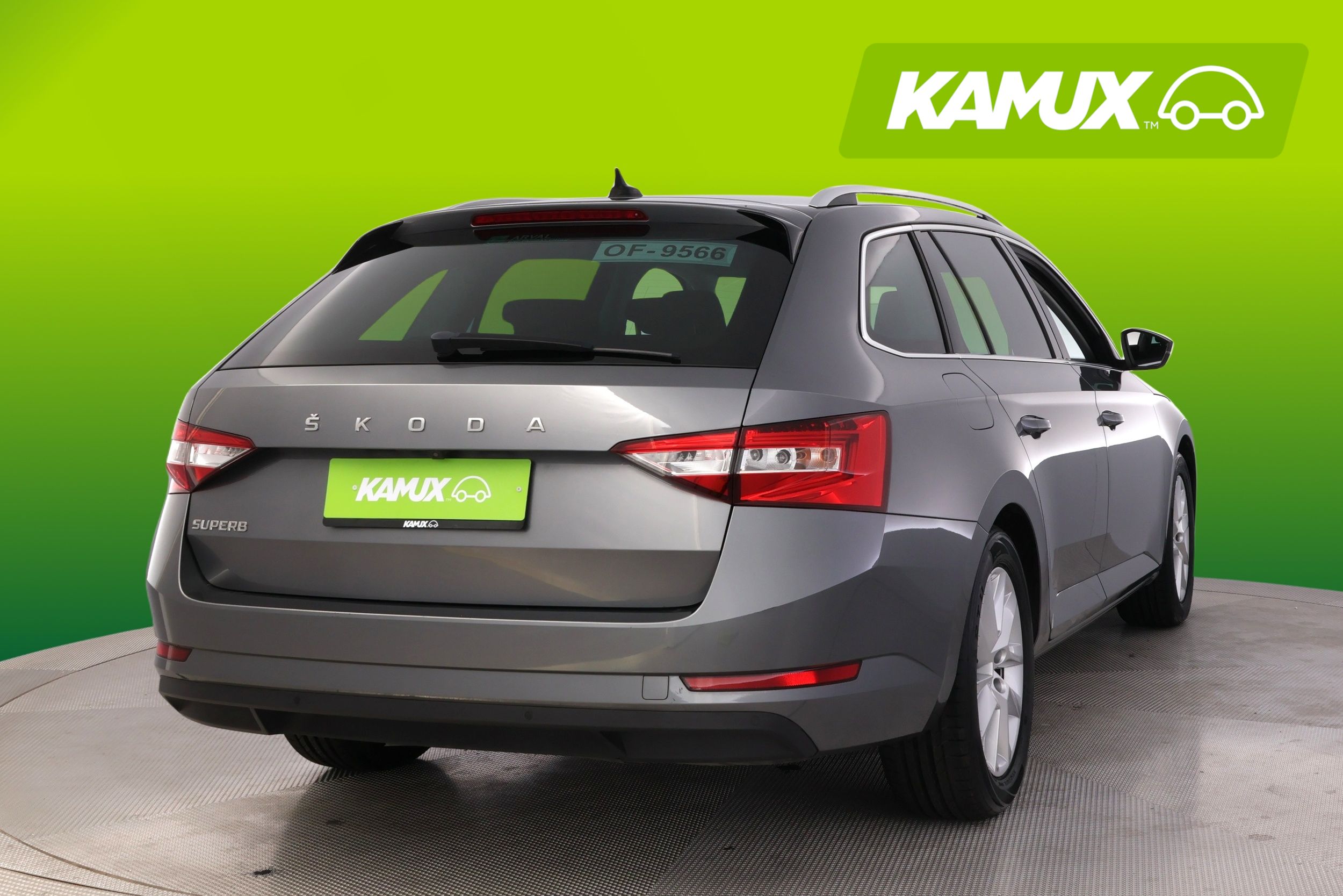 Skoda Superb Combi 1.5 TSI ACT Style 2022, kuva 3/33