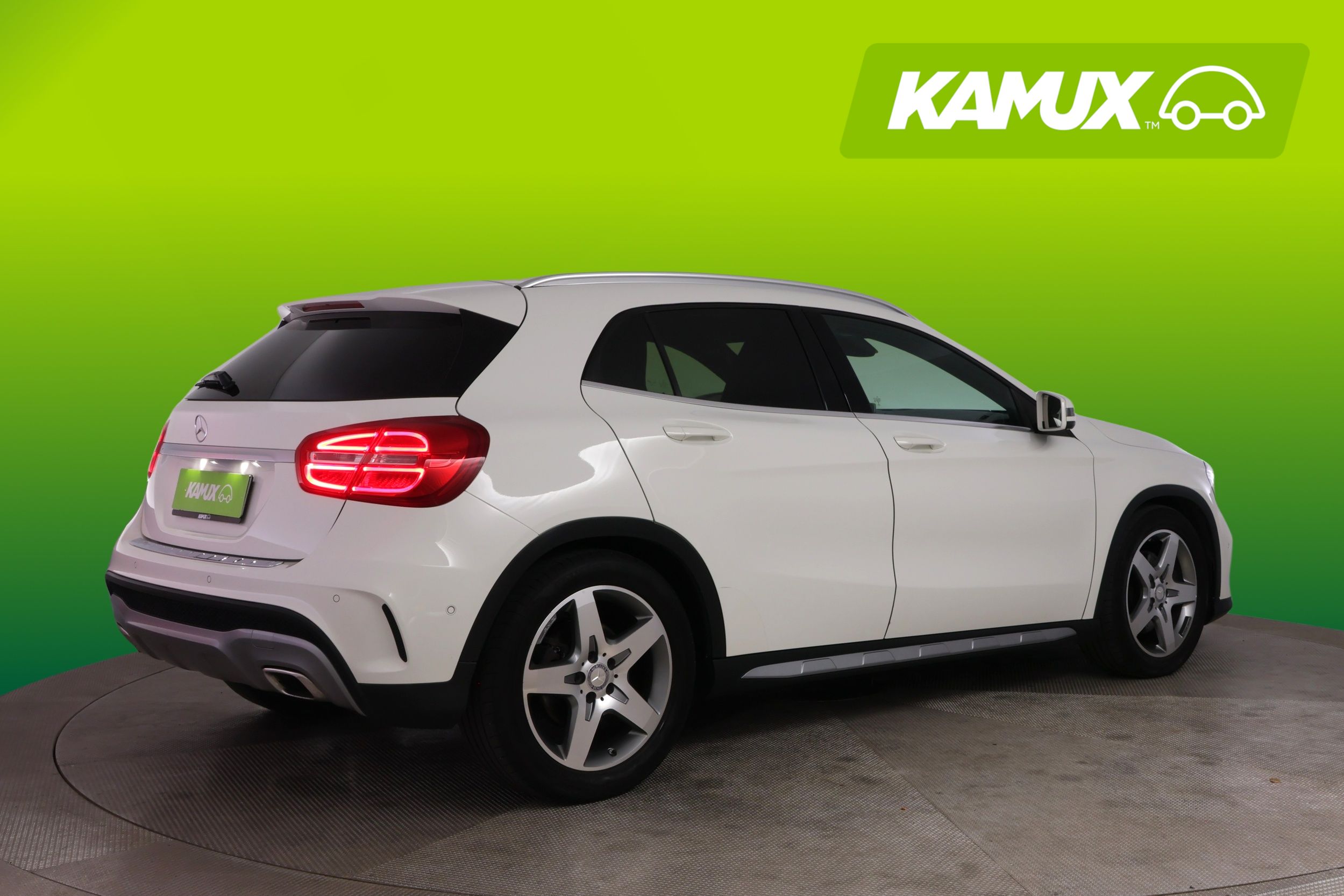 Mercedes-Benz GLA 250 4MATIC AMG 2014, kuva 2/23