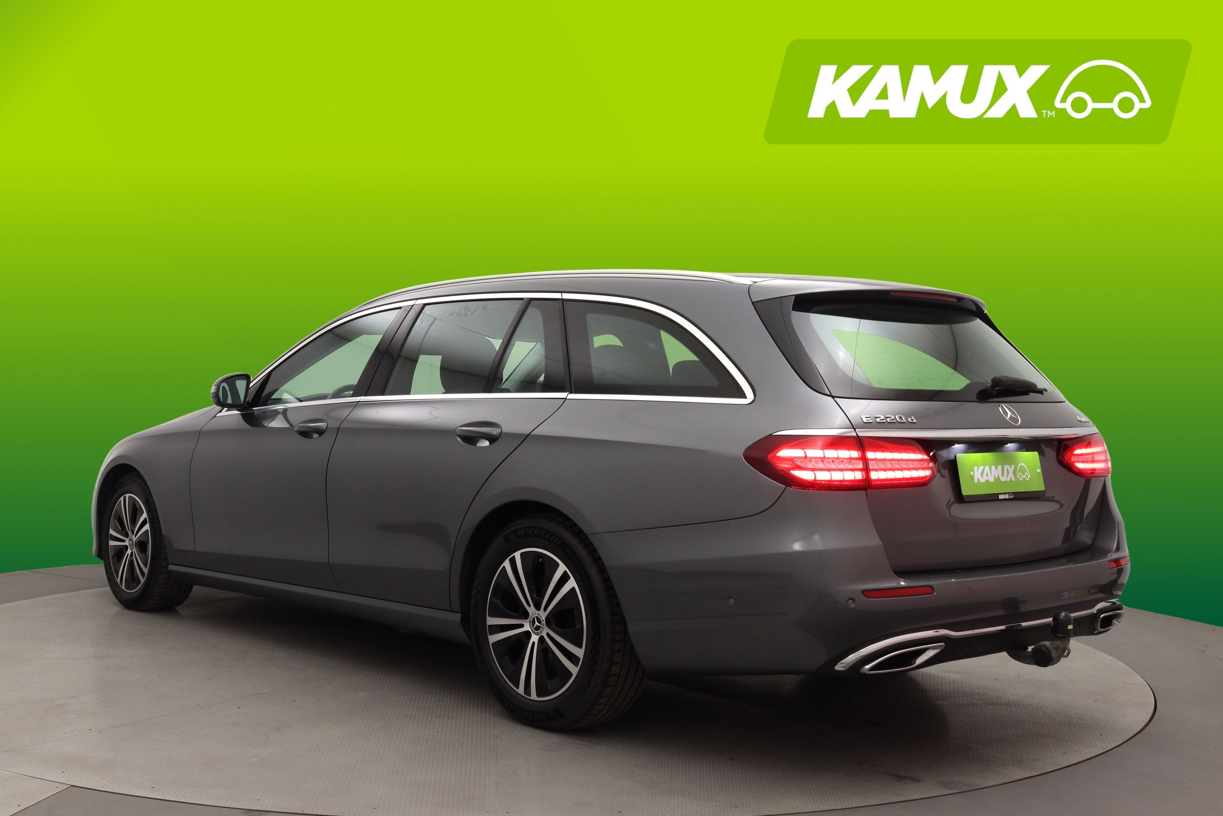 Mercedes-Benz E 2022, photo 4/36