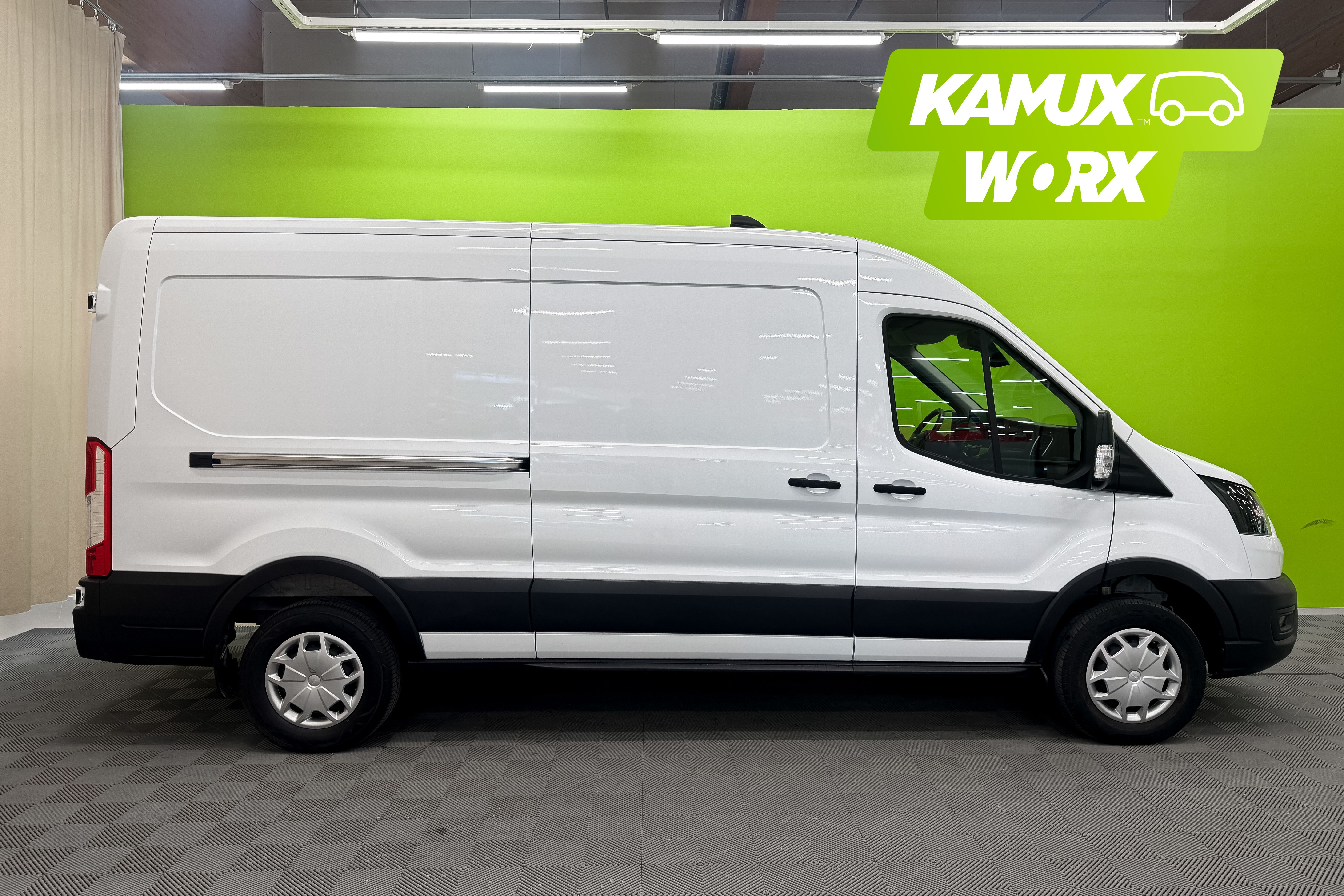 Ford Transit E-Transit 75 kWh L3H2 A RWD 2023, kuva 2/22