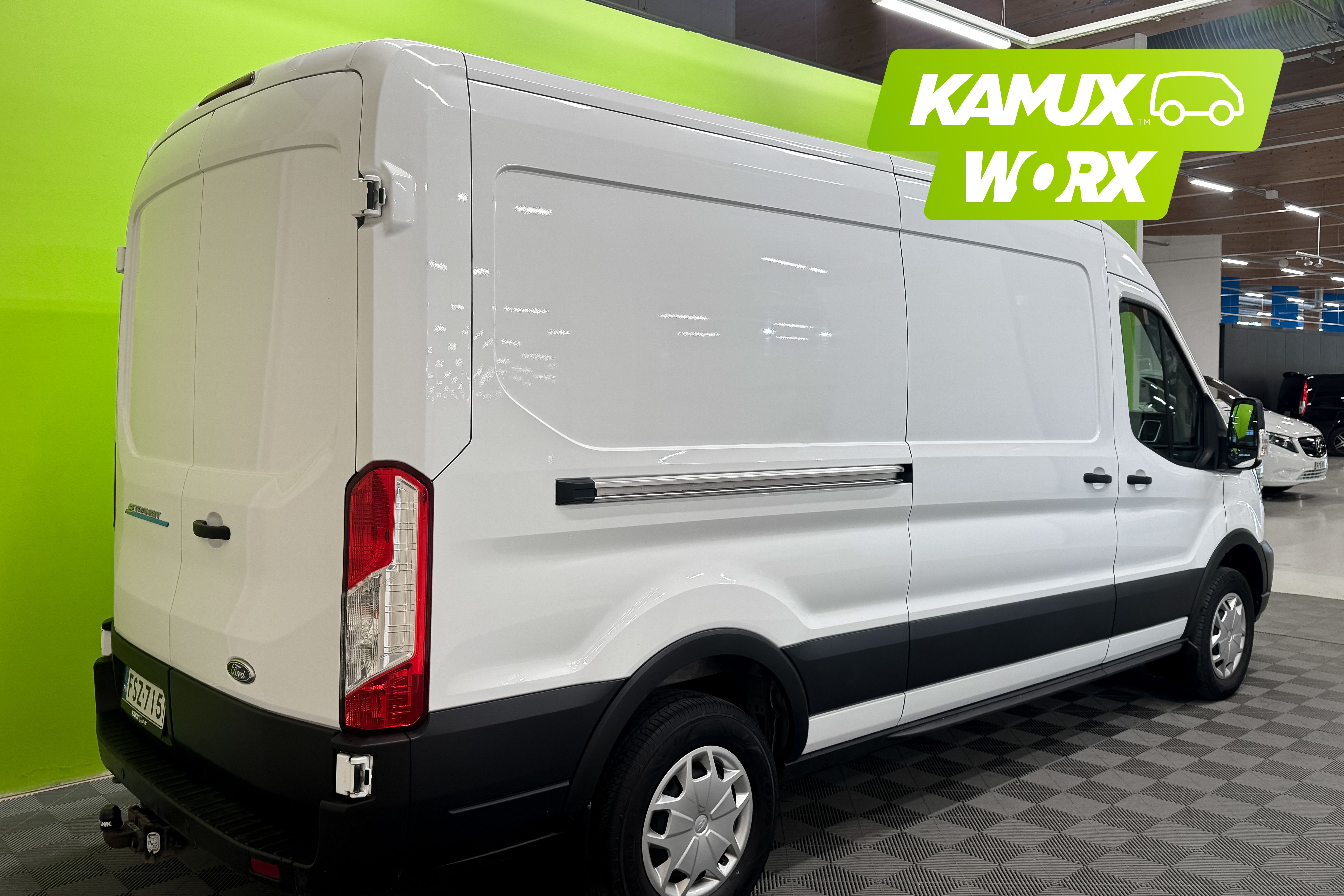 Ford Transit E-Transit 75 kWh L3H2 A RWD 2023, kuva 3/22