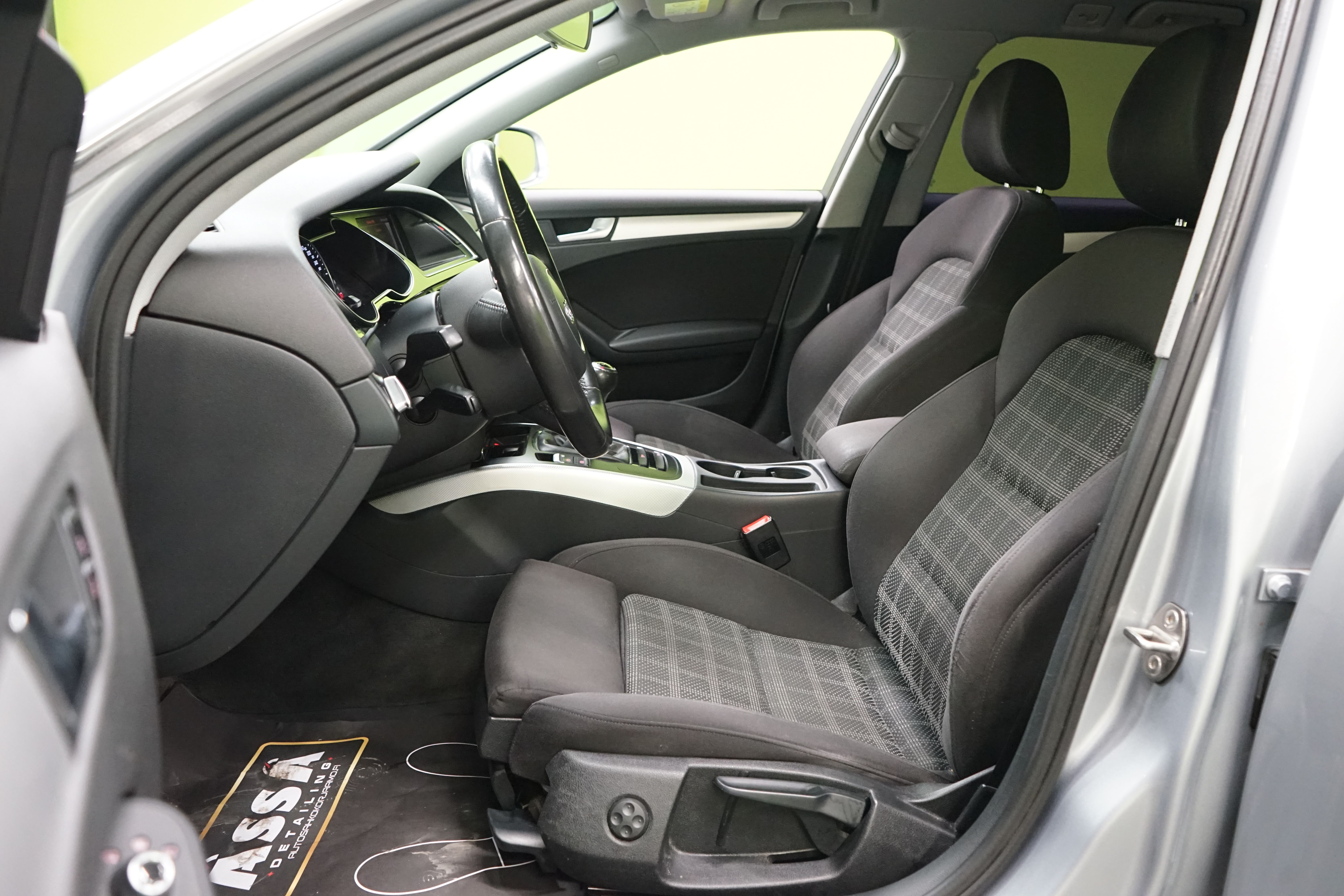 Audi A4 2015, kuva 7/20