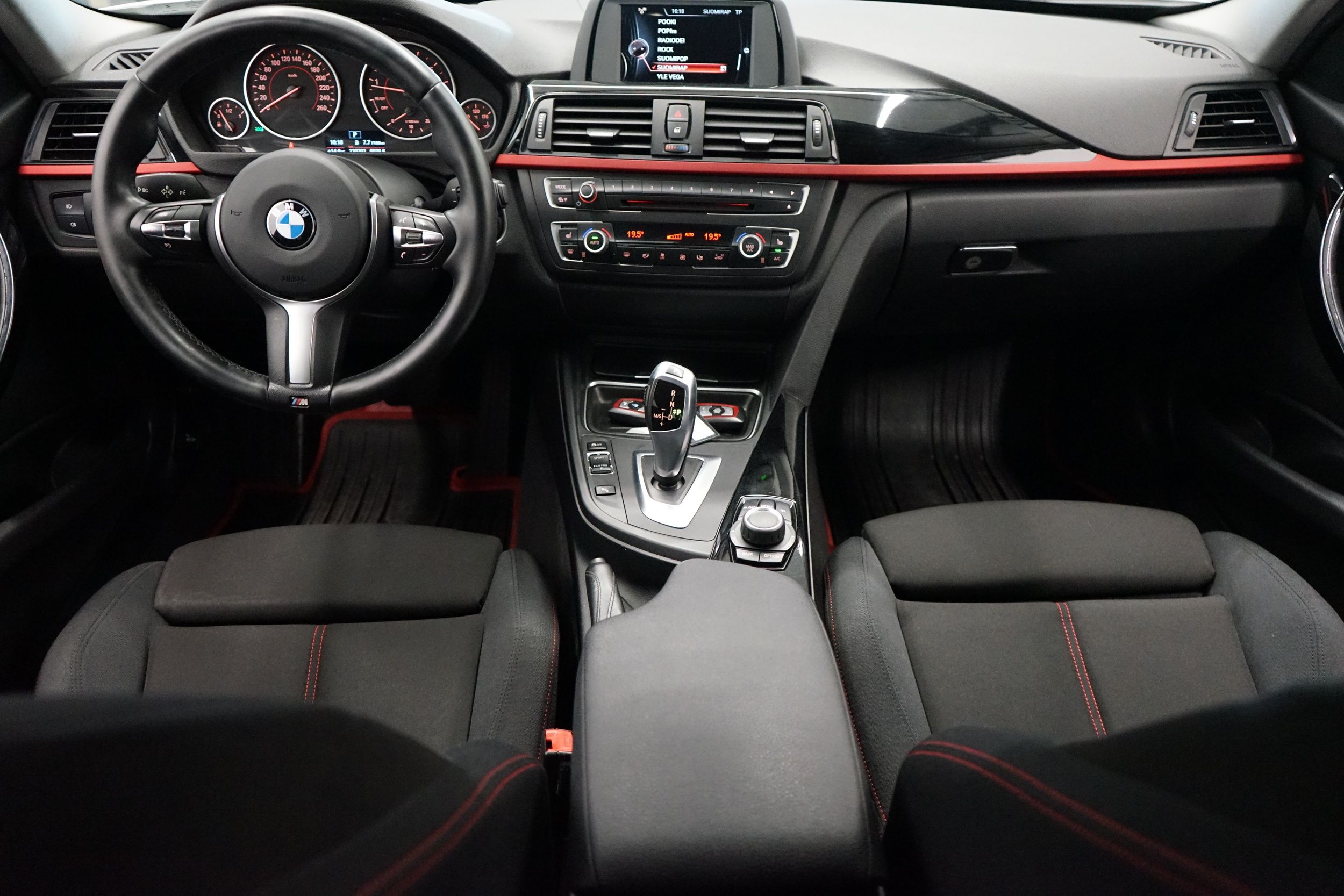 BMW 316 F30 Sedan 316i A Sportline 2015, kuva 5/21