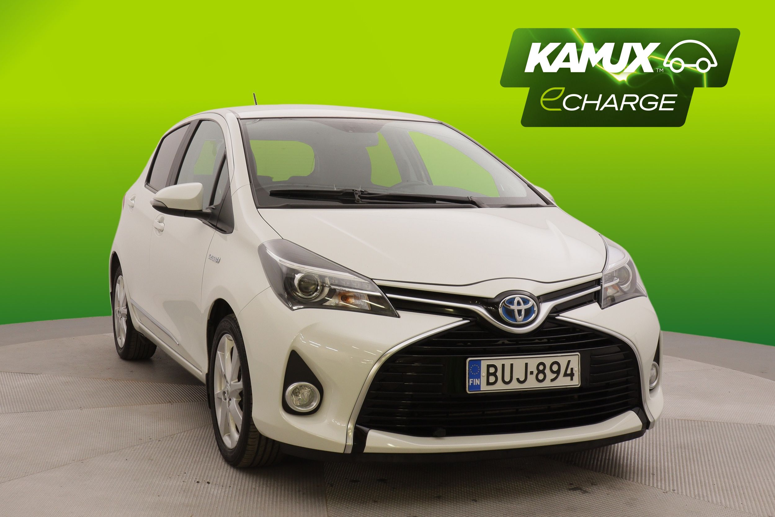 Toyota Yaris 1,5 Hybrid Style 2015, photo 6/18