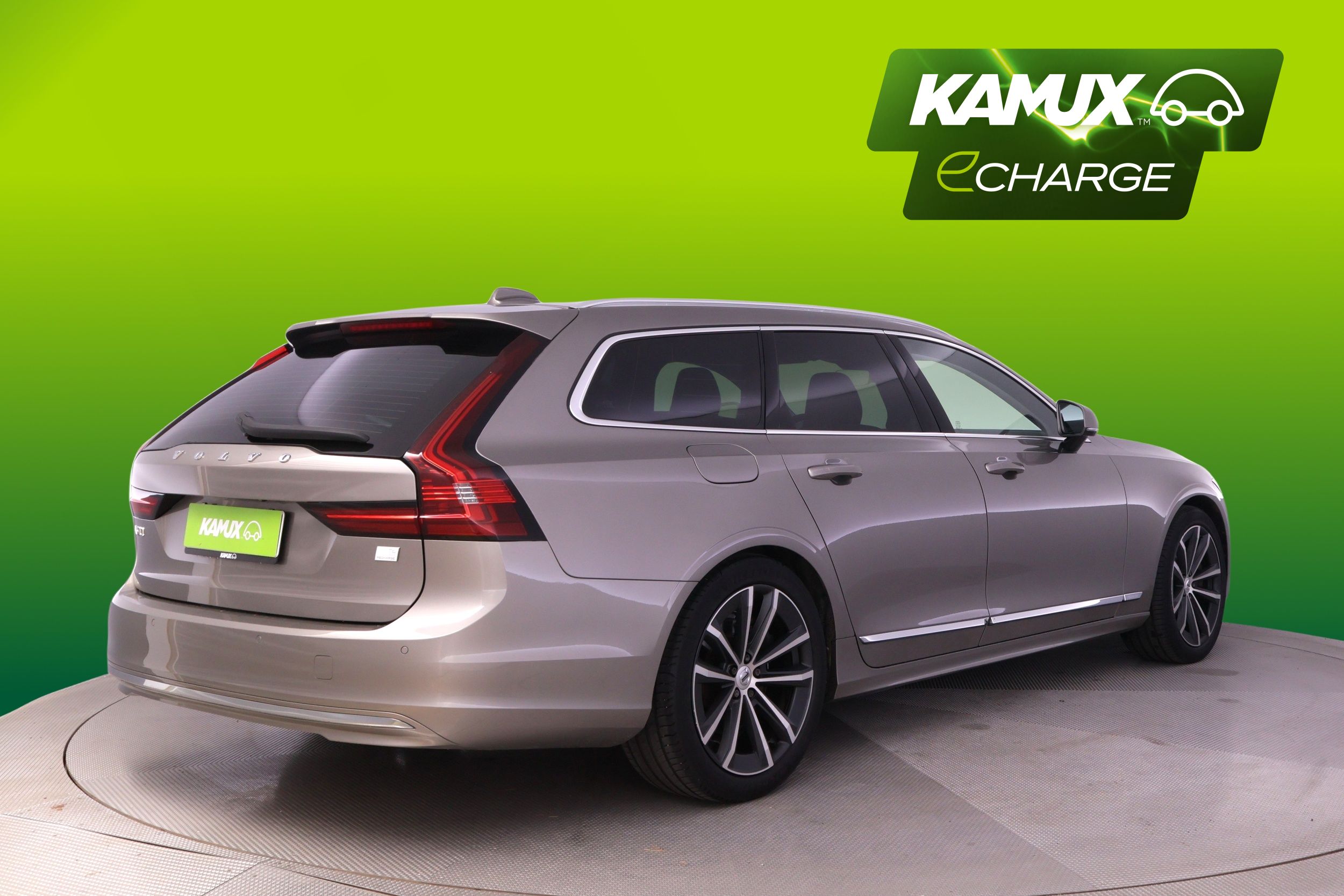Volvo V90 2021, kuva 2/25