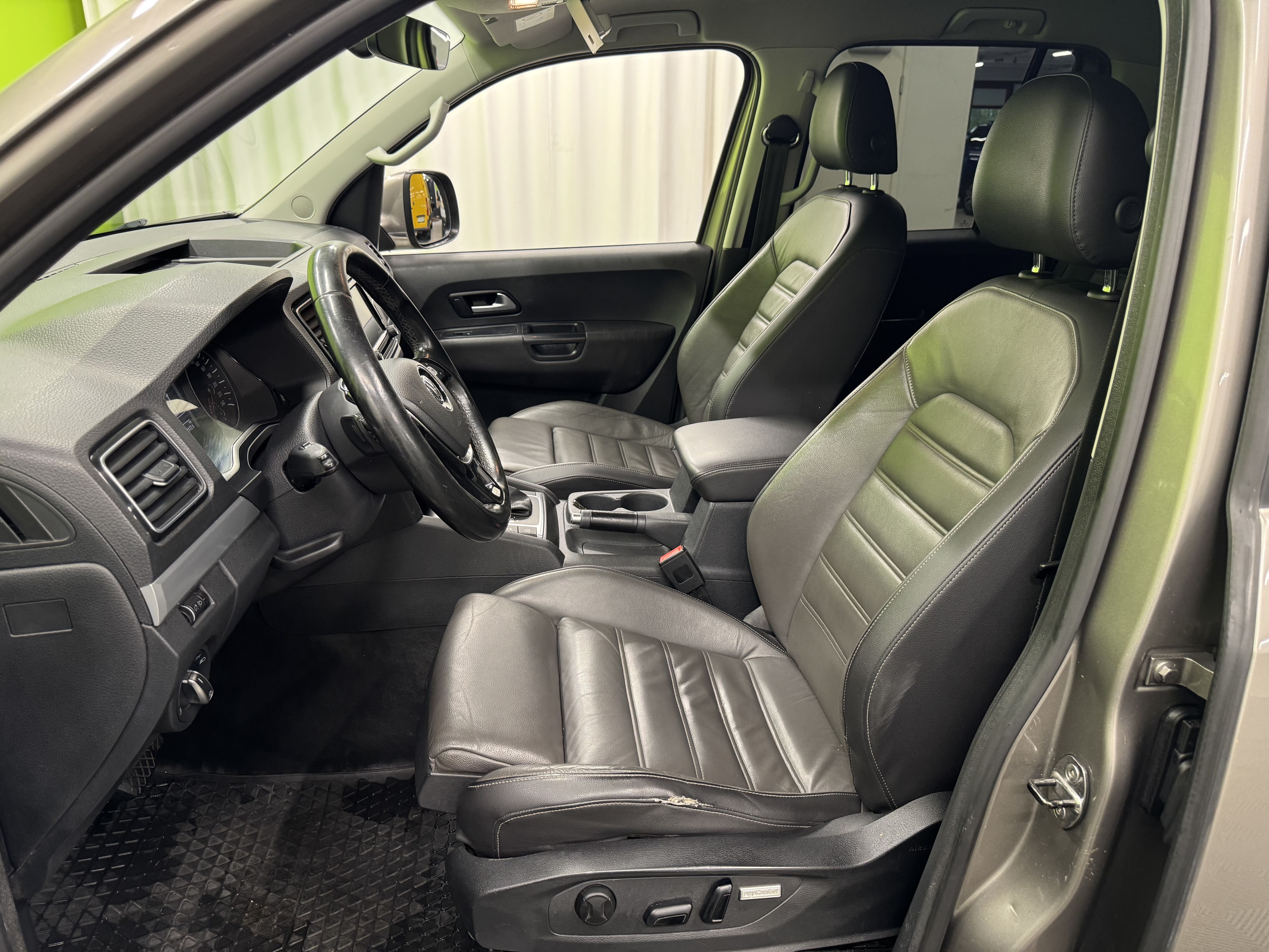 Volkswagen Amarok 2016, bild 7/18