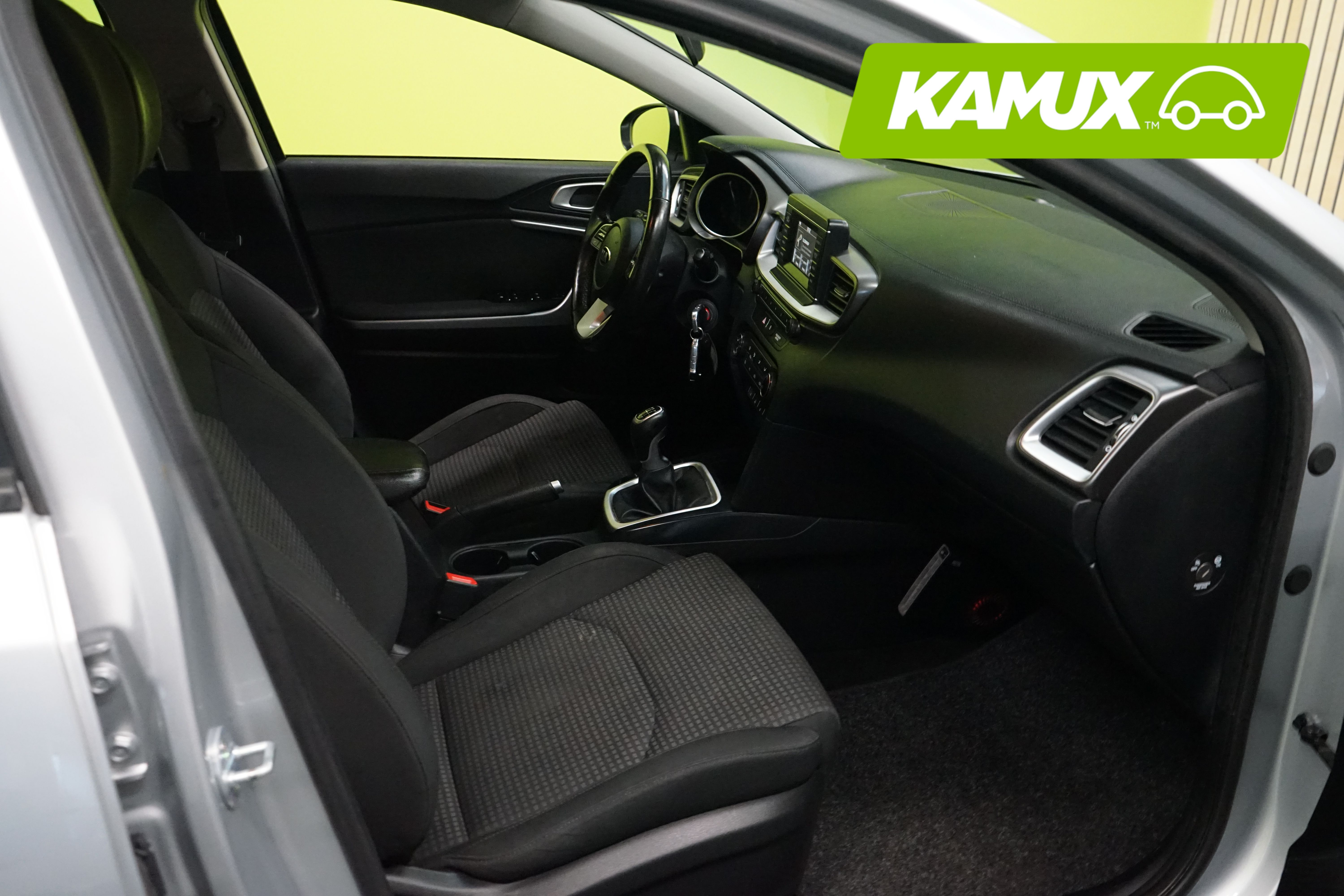 Kia Ceed 2019, kuva 7/20