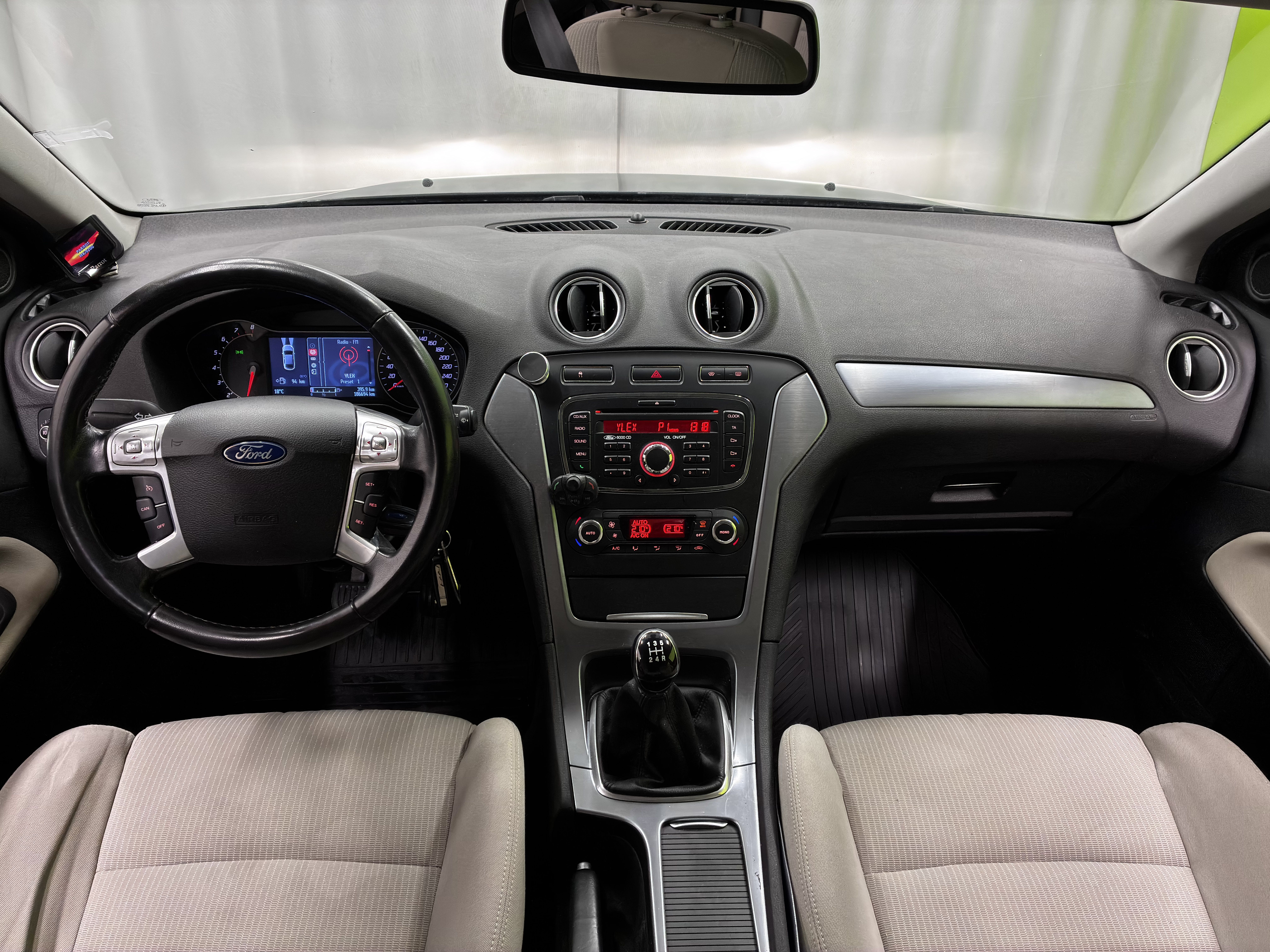 Ford Mondeo 2011, kuva 6/17