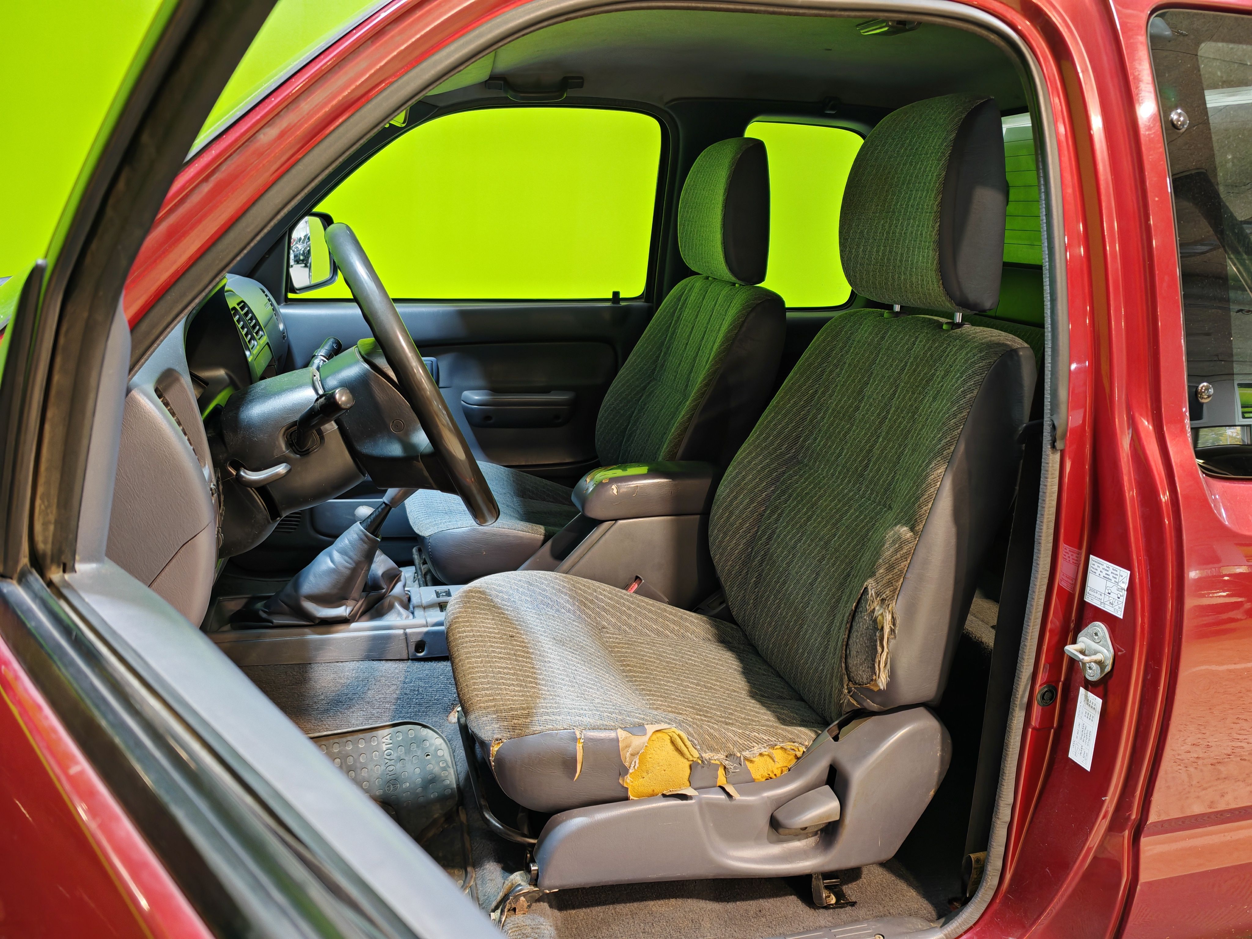 Toyota Hilux N170 Xtra Cab 2,4TD 4WD 2001, kuva 7/19