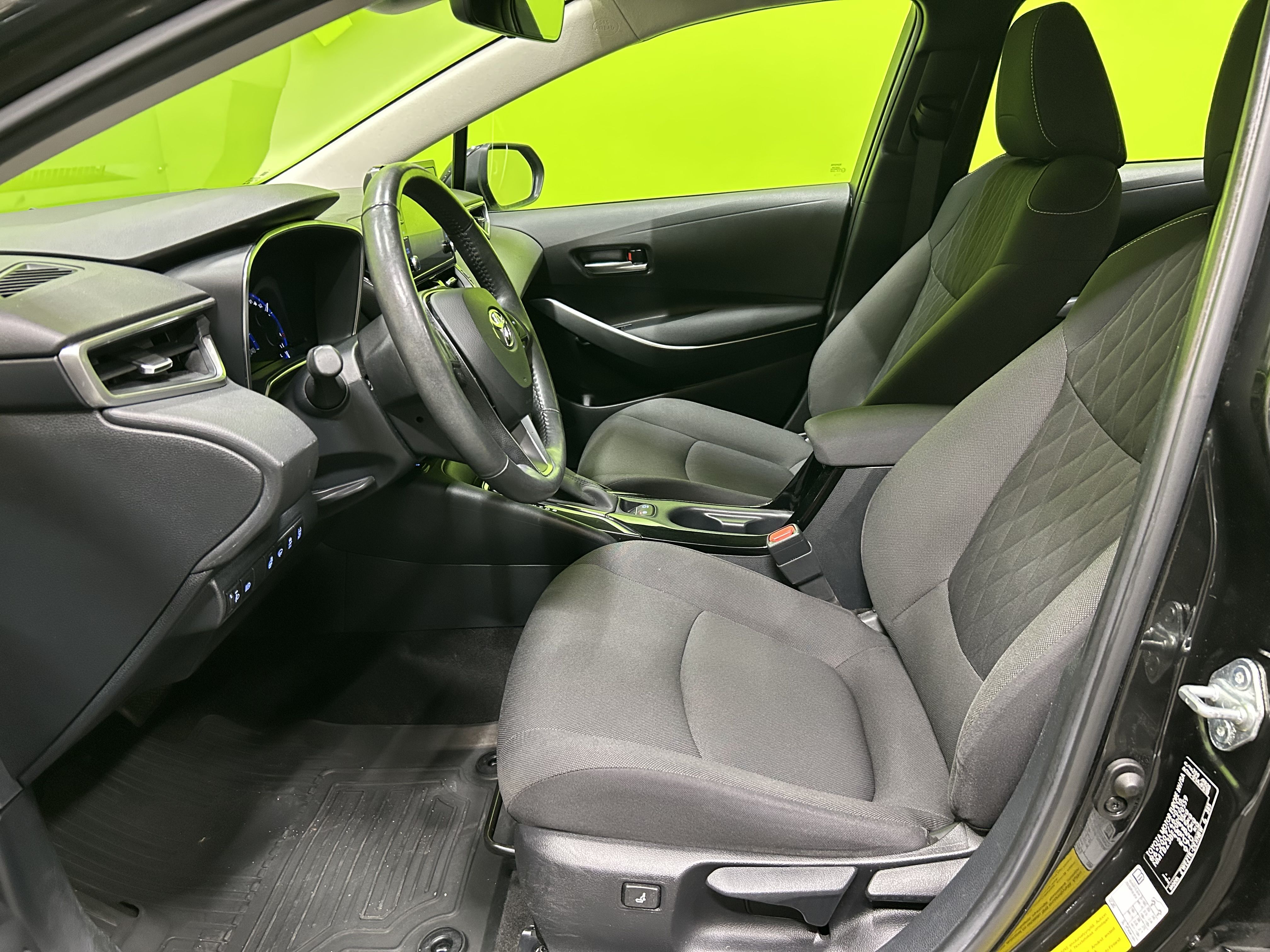 Toyota Corolla 1.8 Hybrid Comfort 2019, photo 7/21