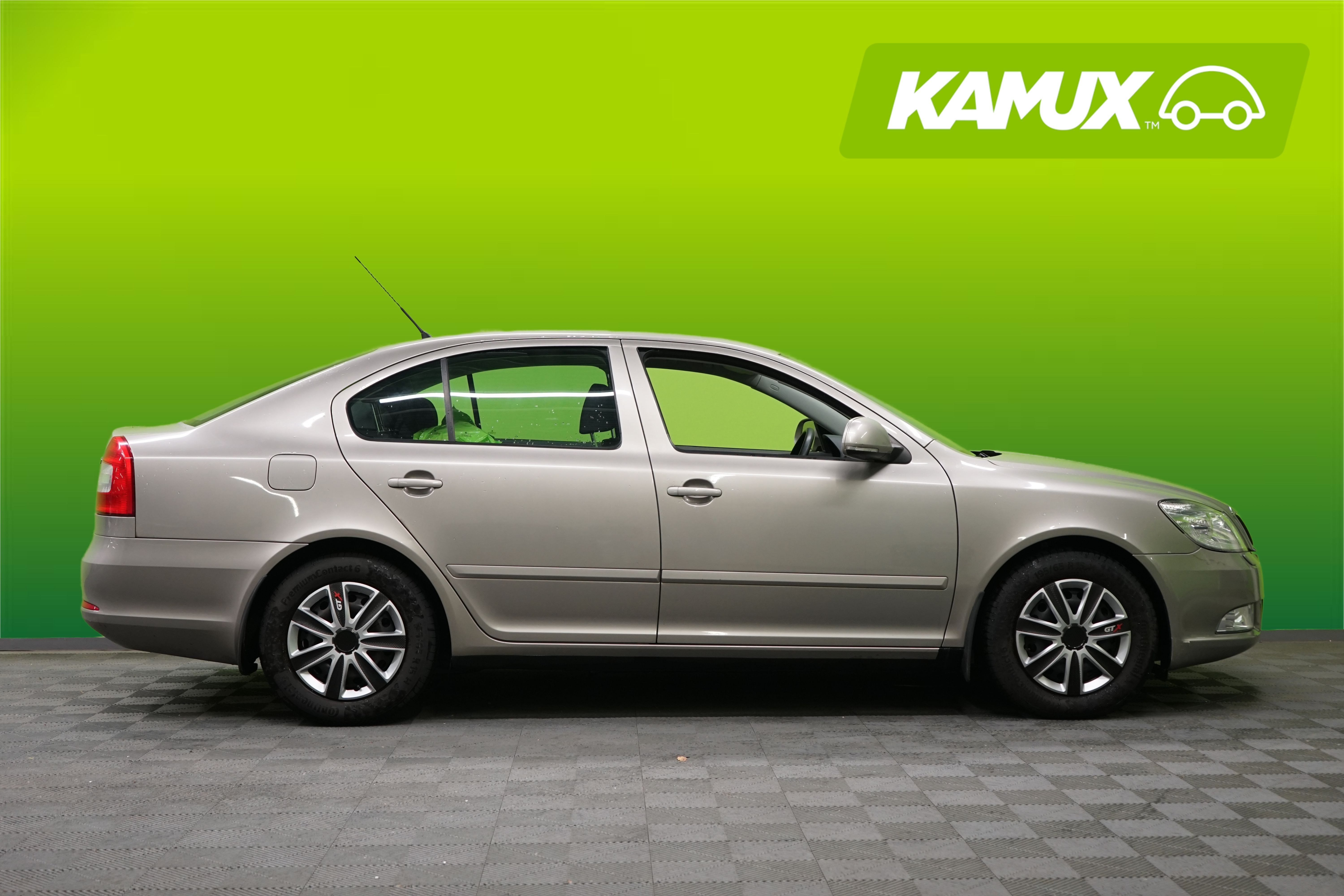 Skoda Octavia 1,4 TSI Ambiente DSG 2009, kuva 2/19