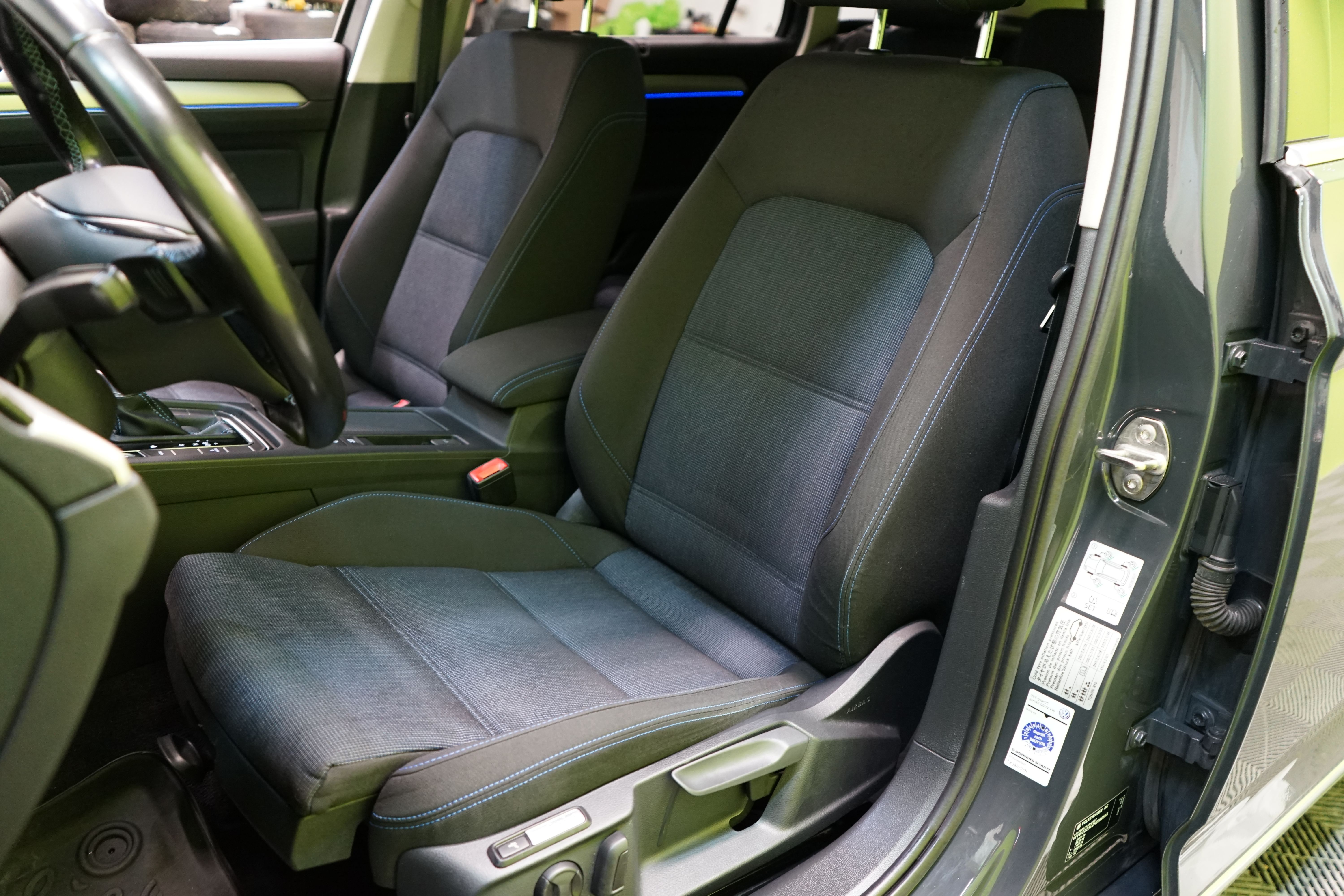 Volkswagen Passat 2017, photo 7/31