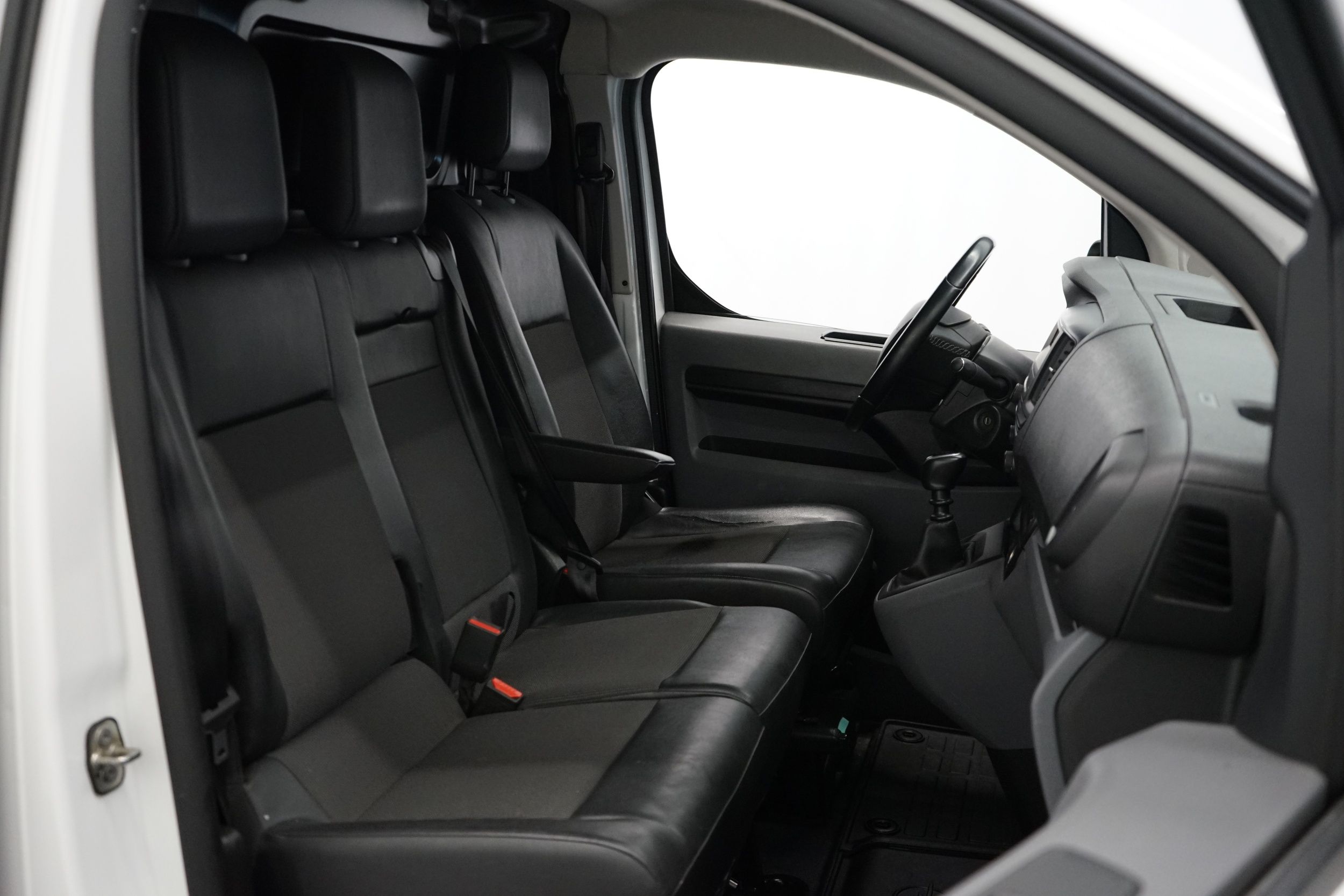 Opel Vivaro 2021, kuva 7/20