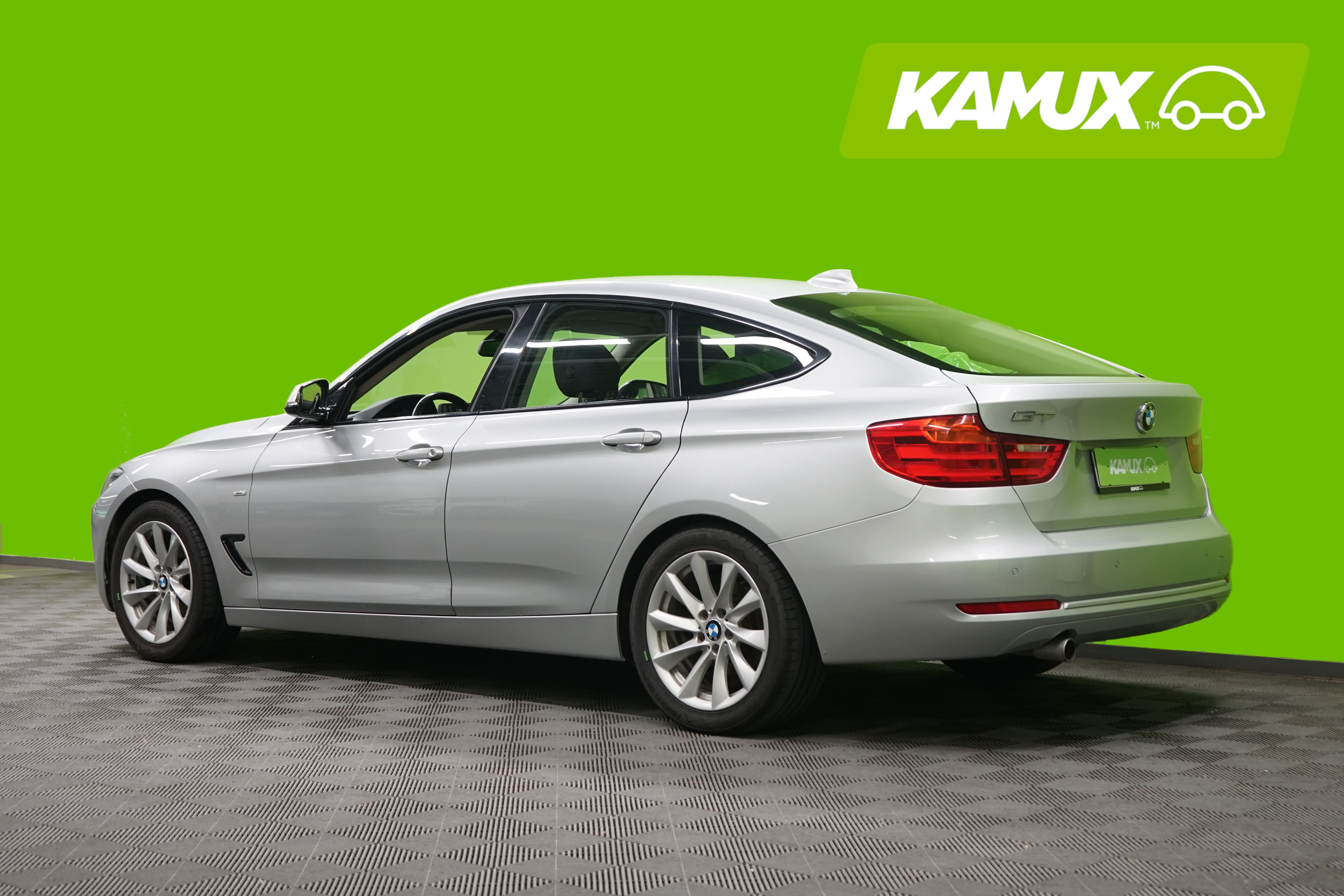 BMW 318 Gran Turismo 2013, kuva 5/20