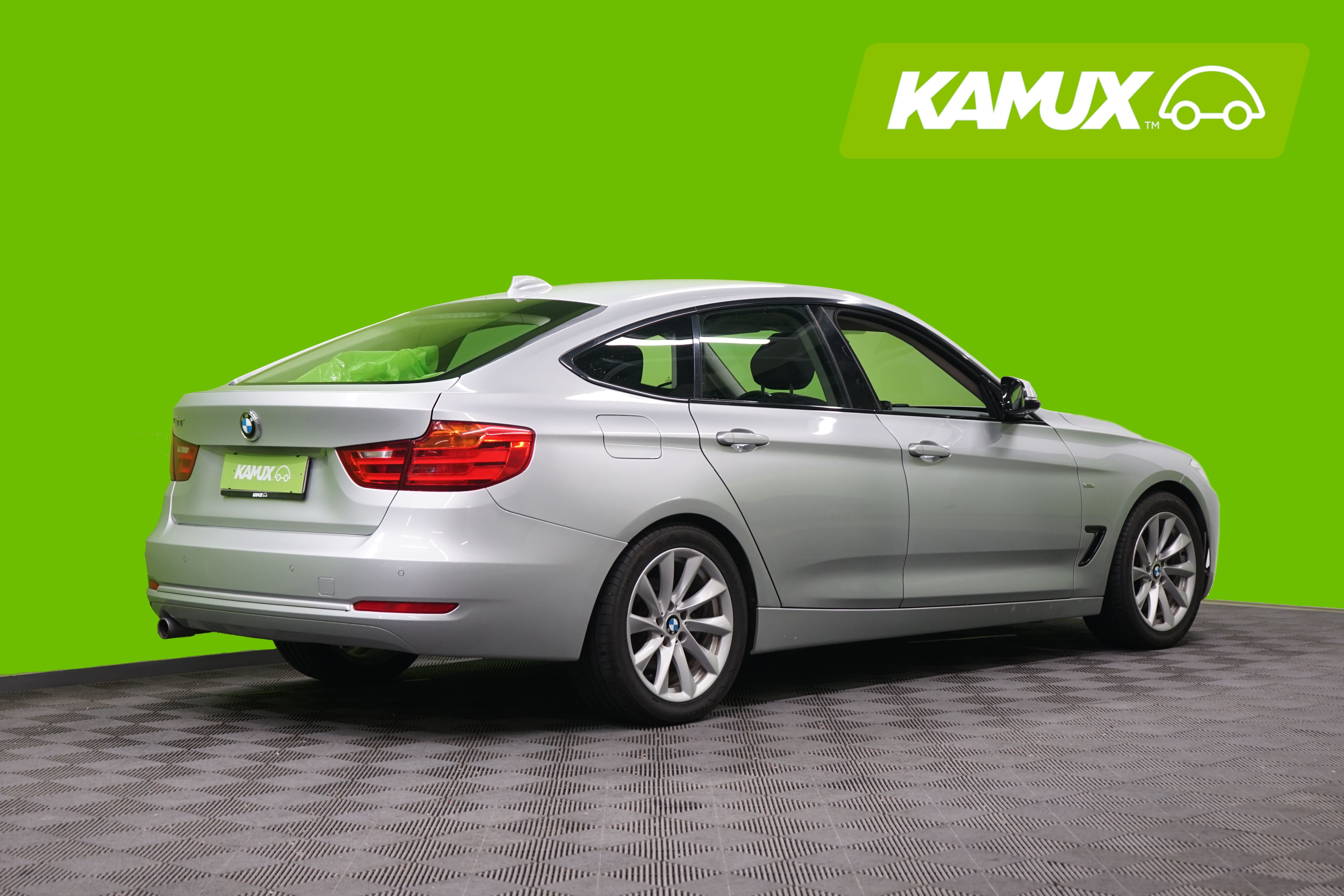 BMW 318 Gran Turismo 2013, kuva 3/20