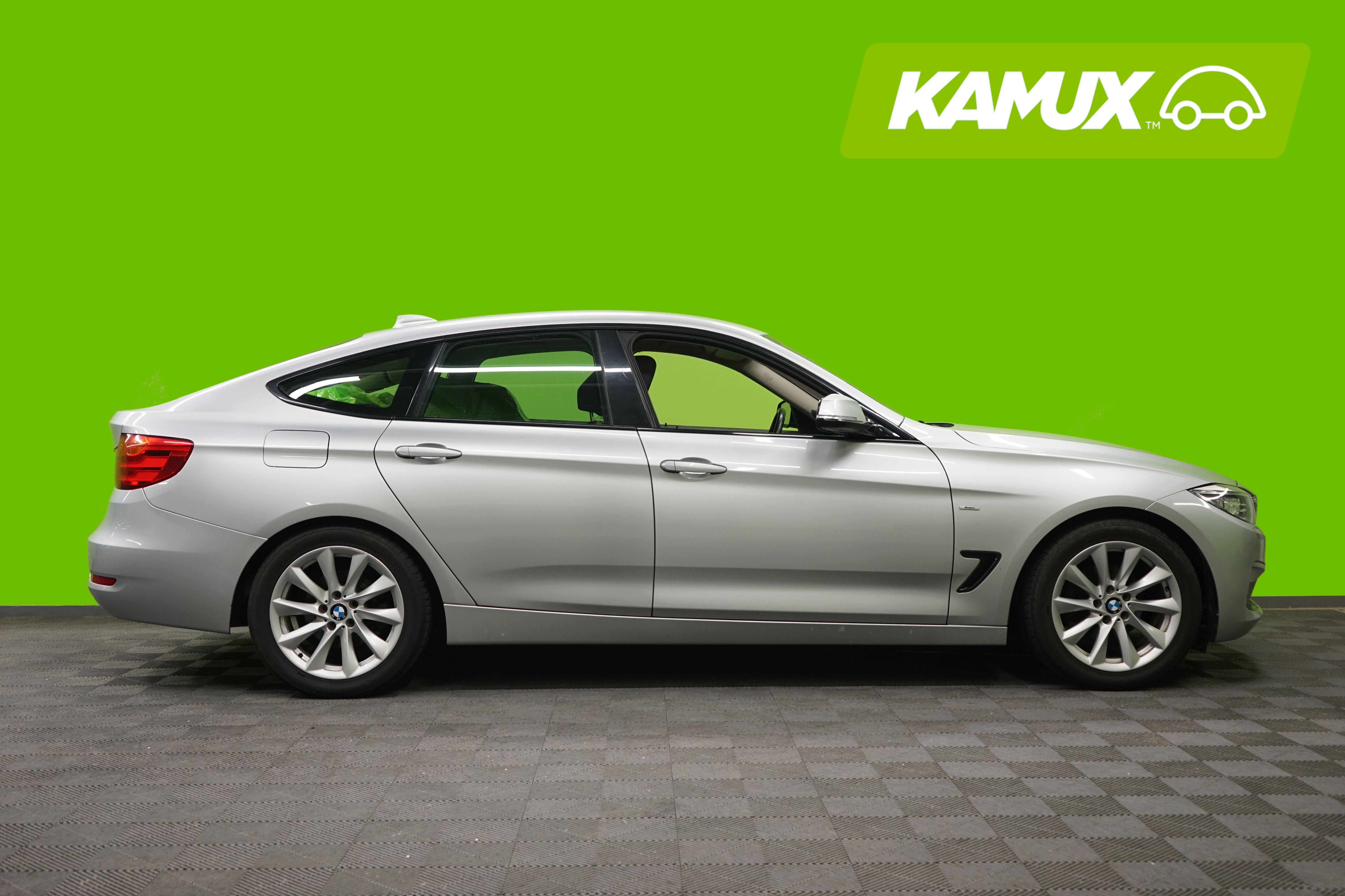 BMW 318 Gran Turismo 2013, kuva 2/20
