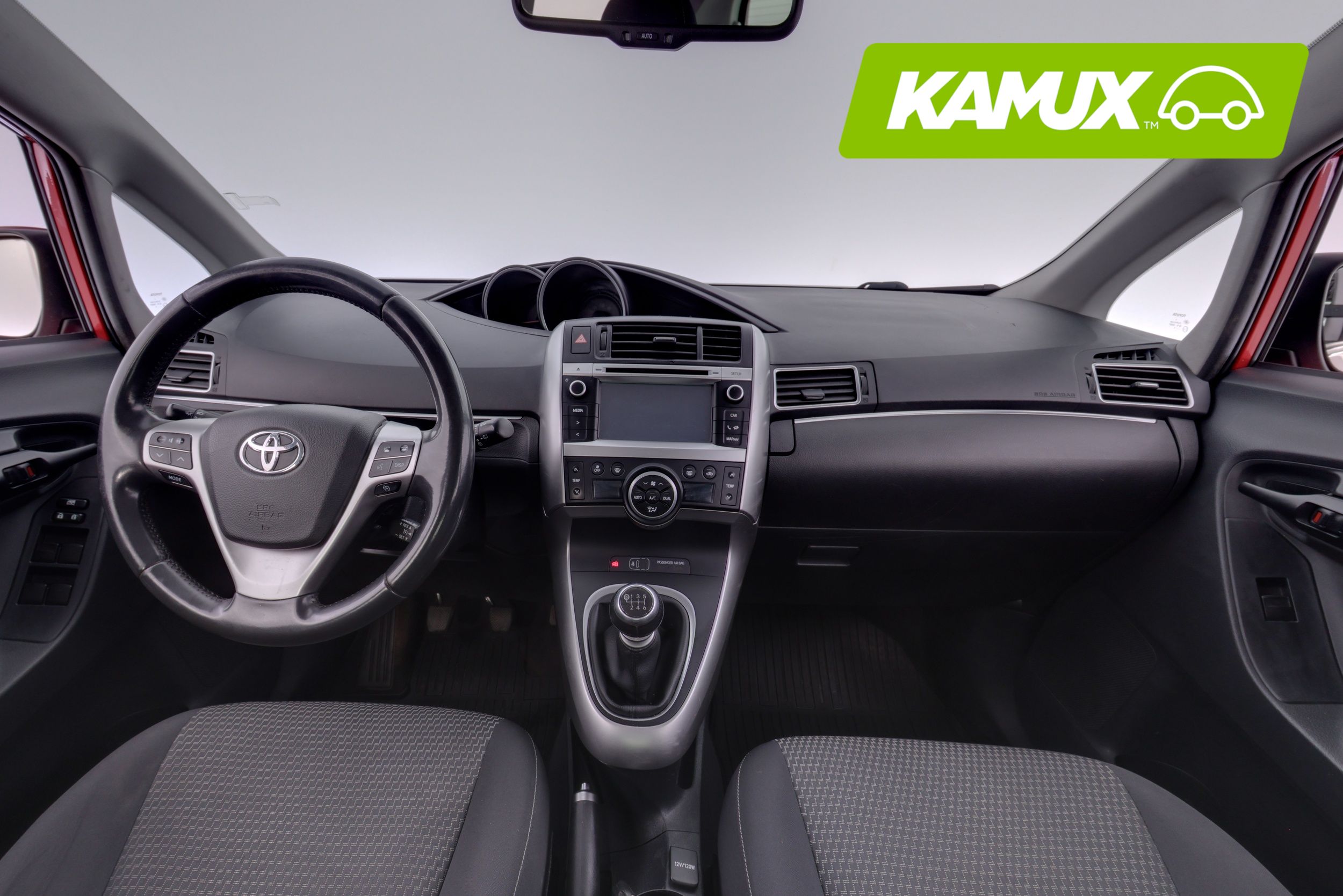 Toyota Verso 2014, photo 7/21