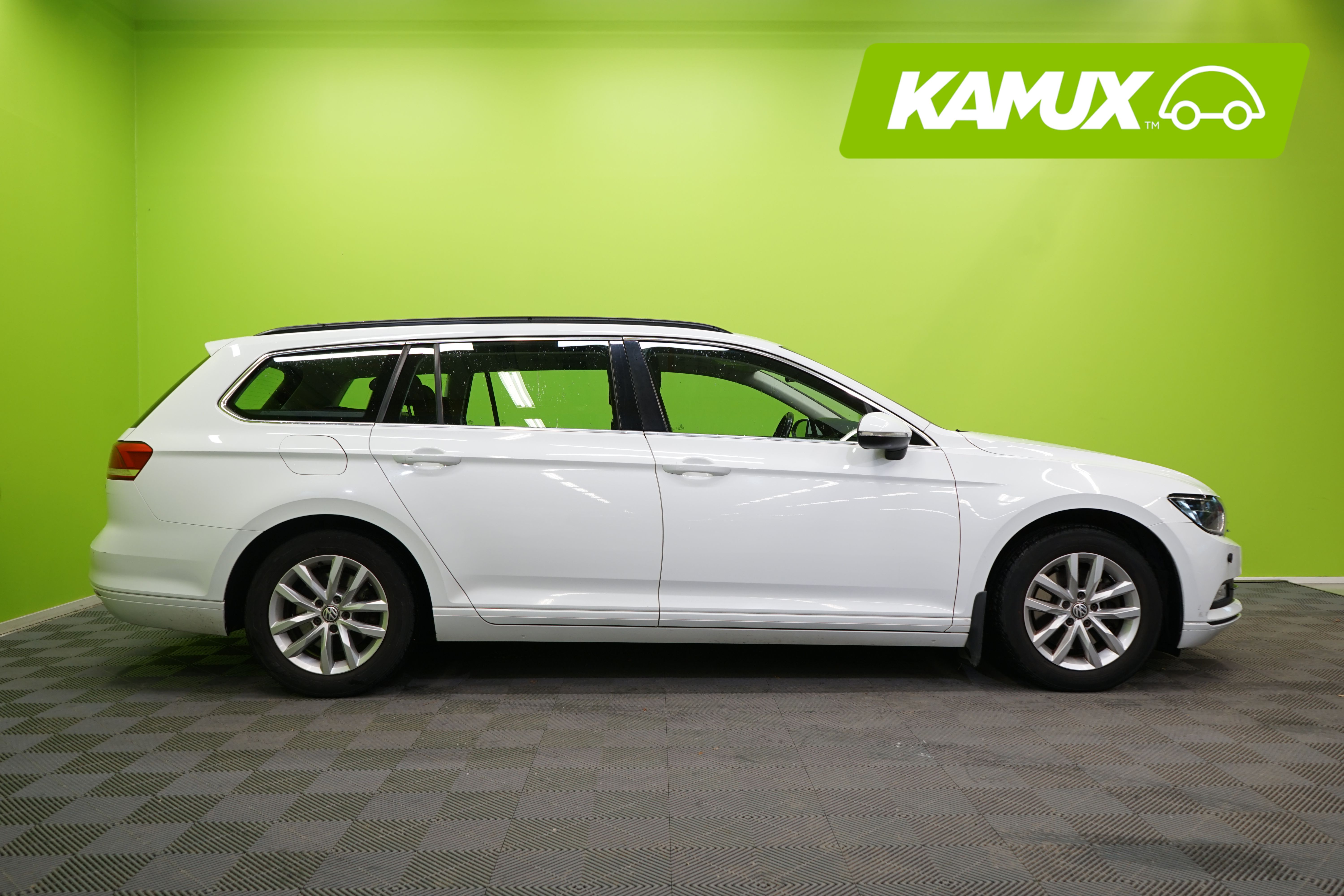 Volkswagen Passat 2016, kuva 2/26