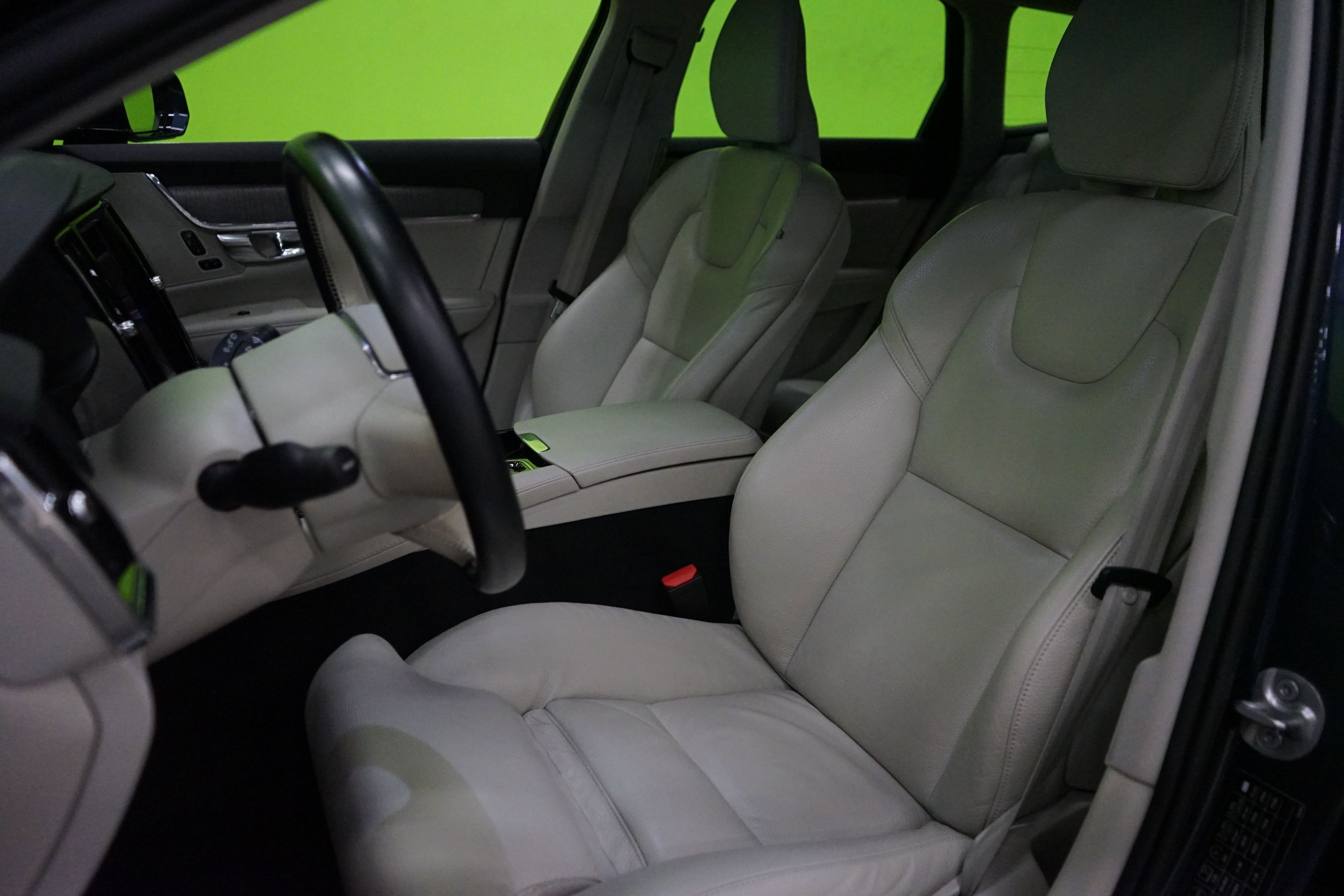 Volvo V90 2023, kuva 7/23