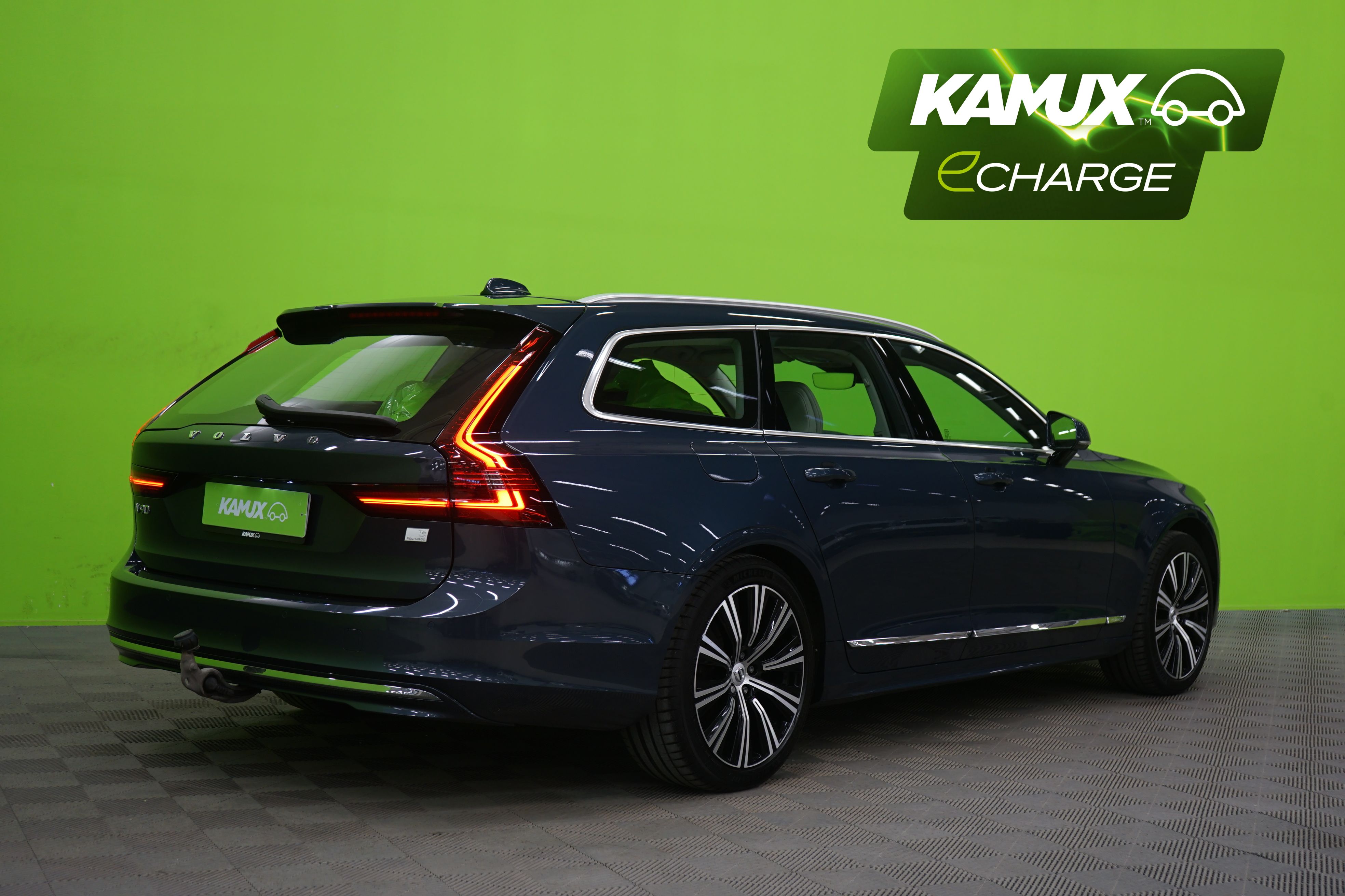 Volvo V90 2023, kuva 3/23