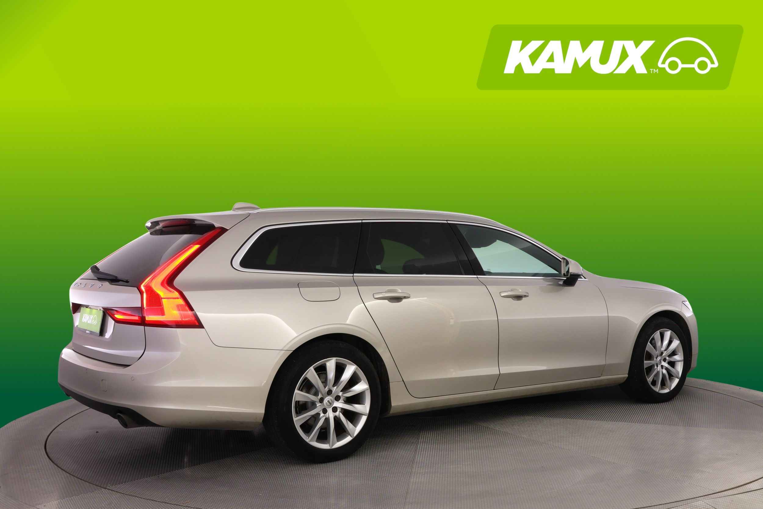 Volvo V90 D4 Momentum aut 2017, photo 2/23