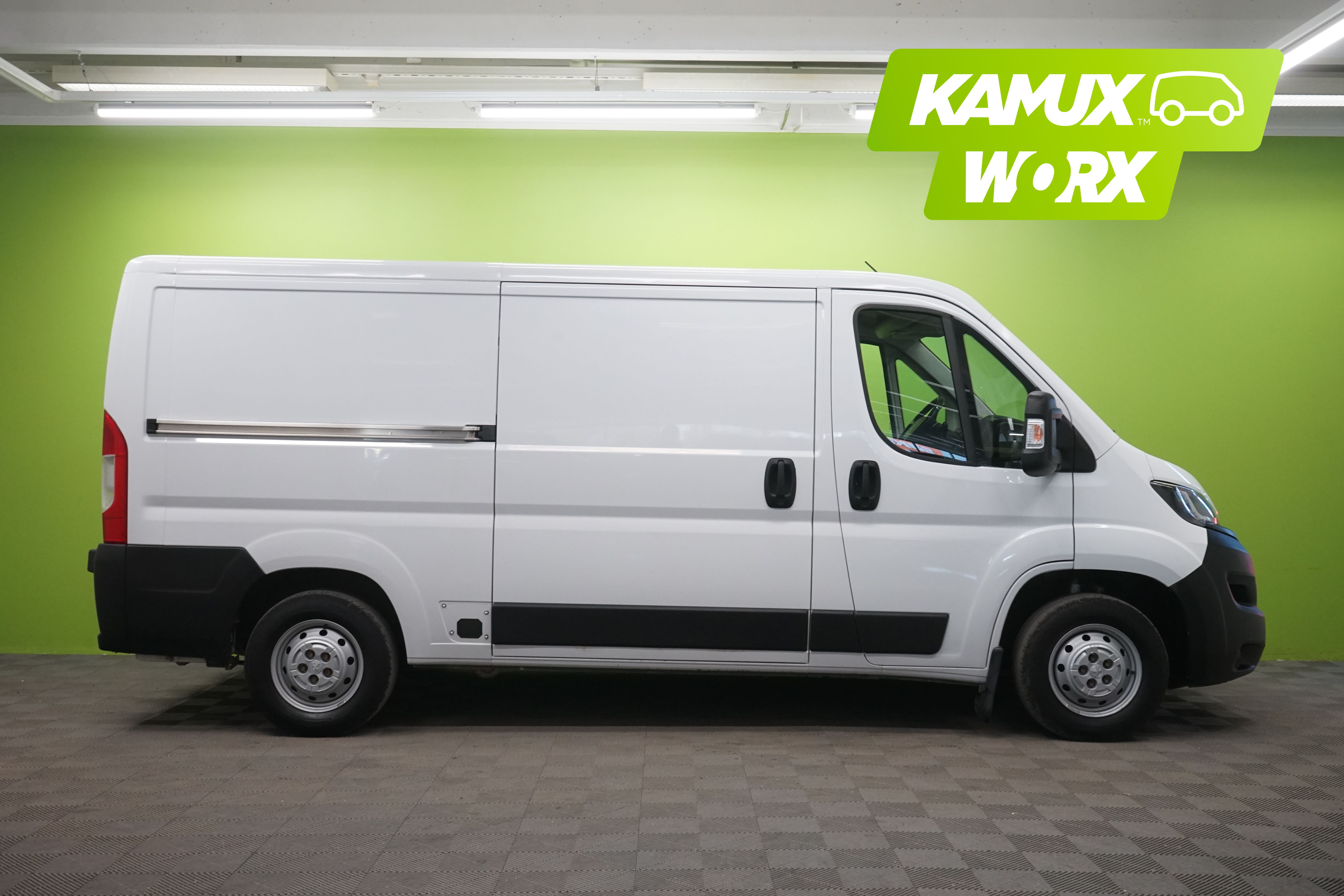 Peugeot Boxer L2H1 335 BlueHDi 120 2022, kuva 2/15