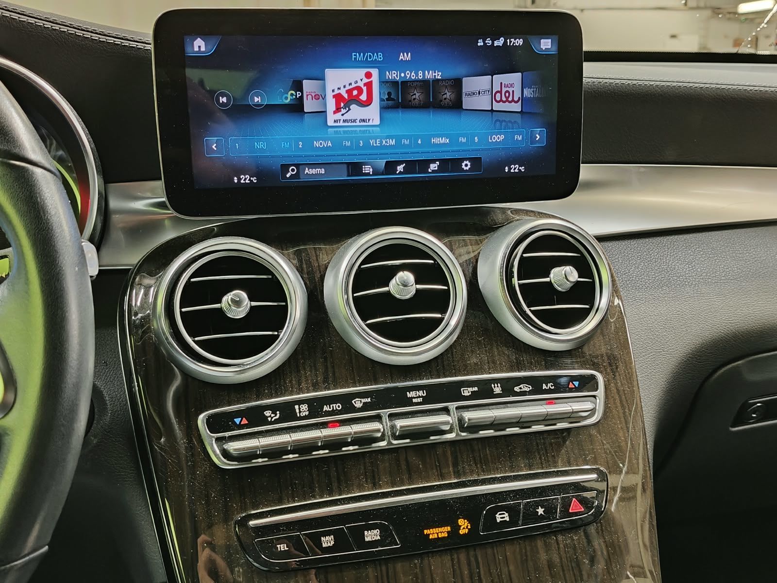 Mercedes-Benz GLC 2022, kuva 6/8