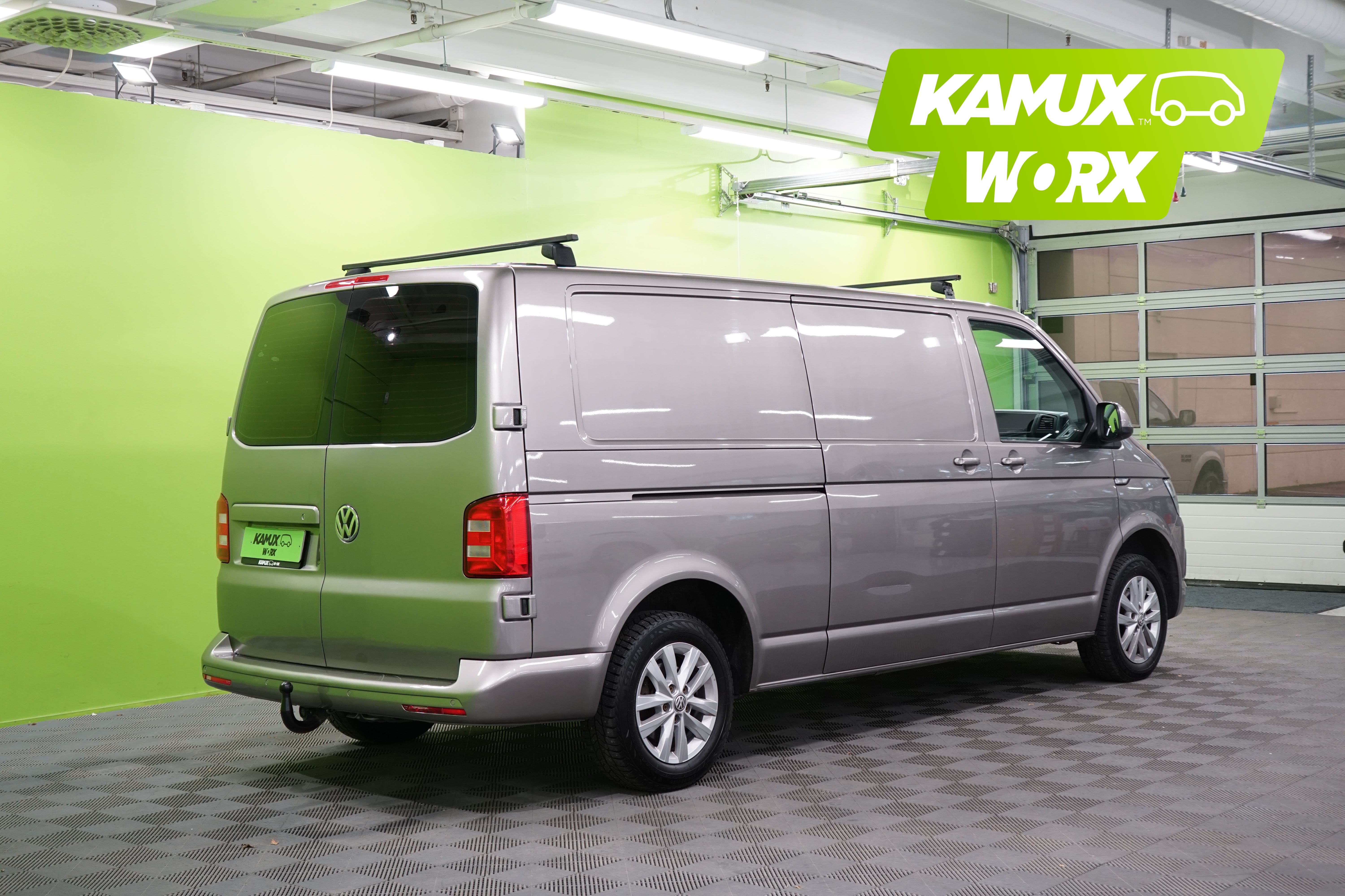 Volkswagen Transporter 2018, kuva 3/13