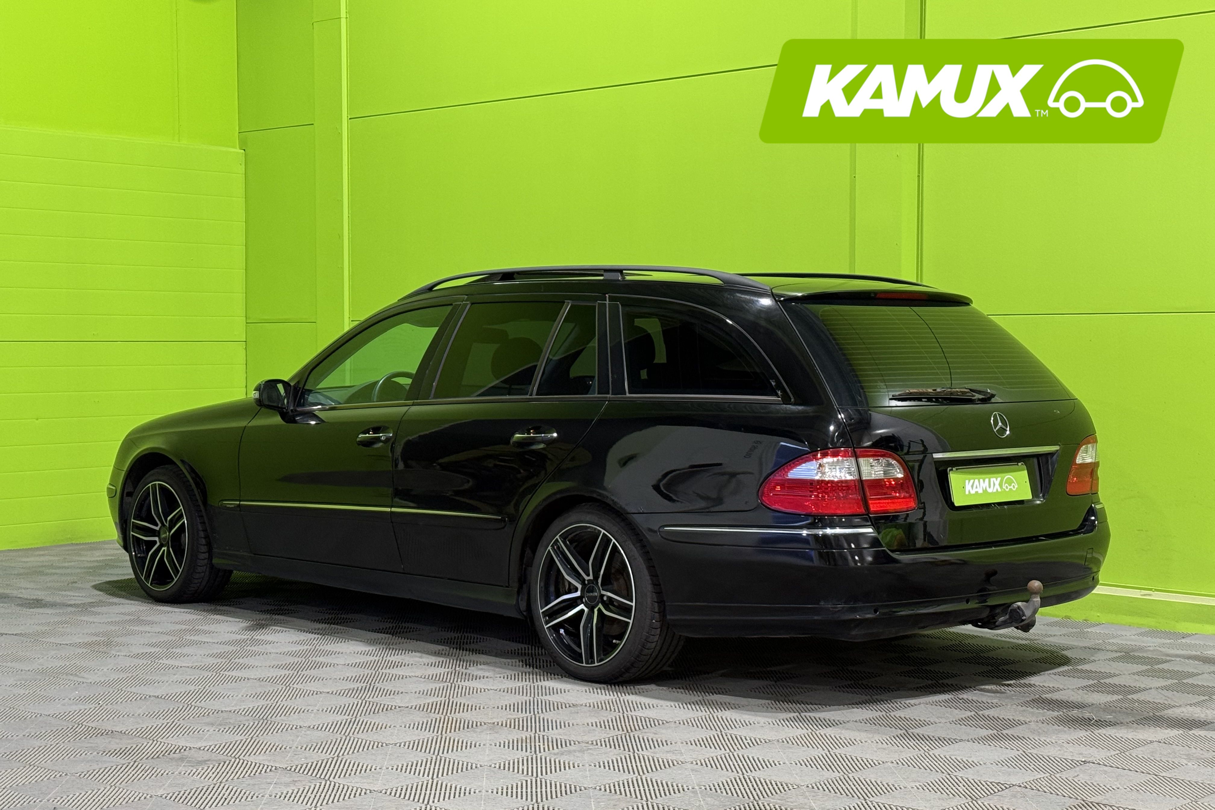 Mercedes-Benz E 2003, photo 3/40