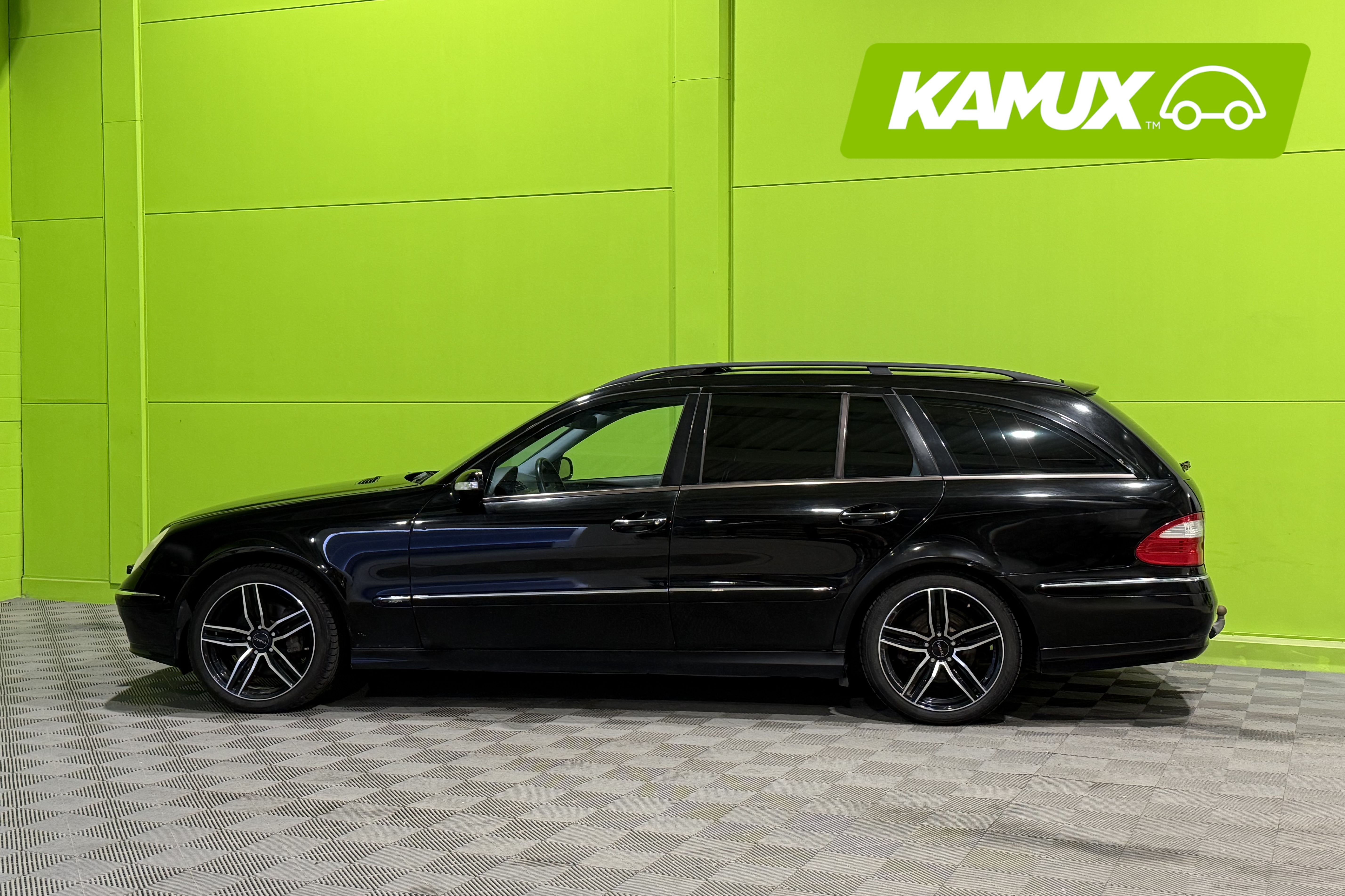 Mercedes-Benz E 2003, photo 4/40