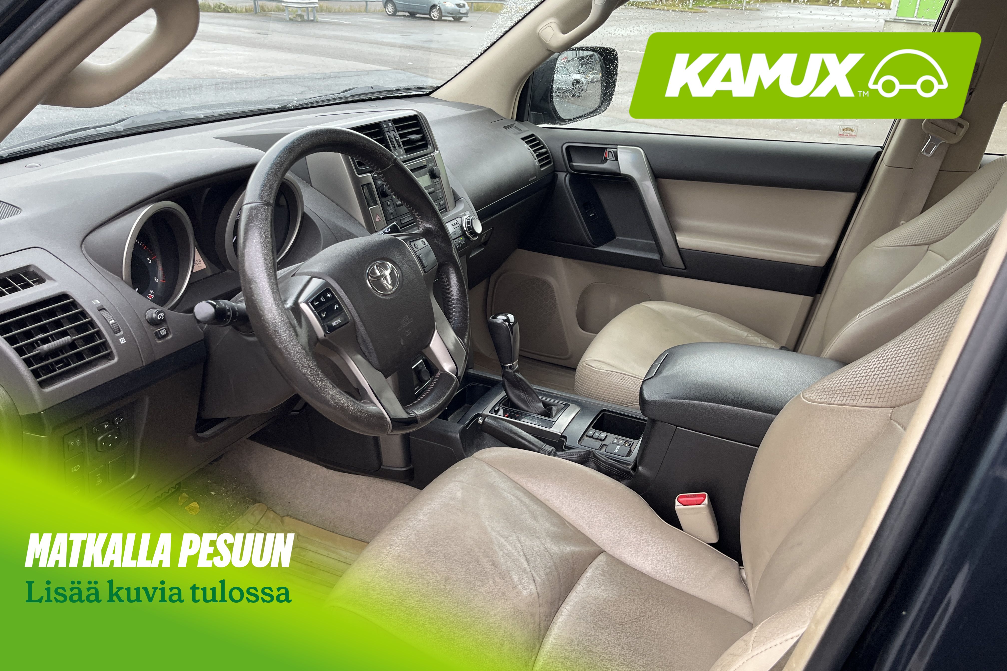 Toyota Land Cruiser 2012, kuva 3/3
